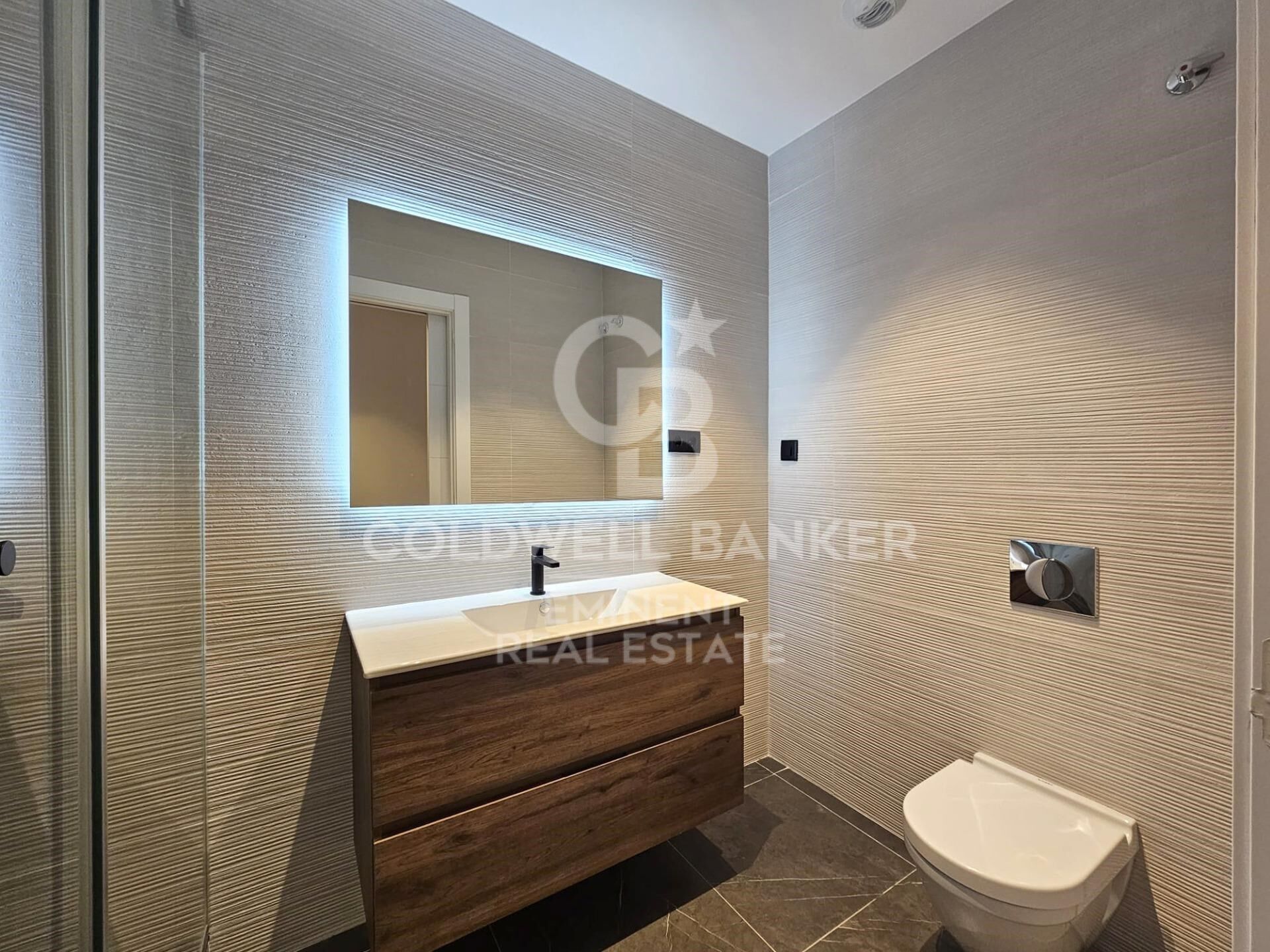 Flat 2 Bedrooms Sale Barcelona