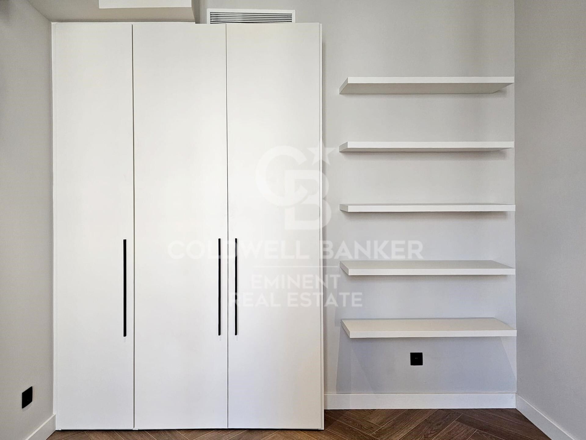 Flat 2 Bedrooms Sale Barcelona