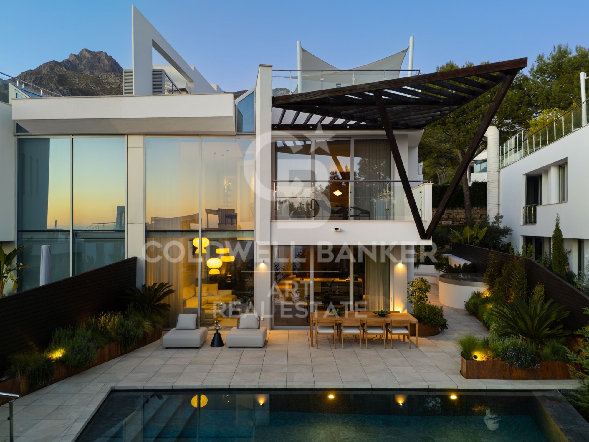 Elegante casa adosada en Sierra Blanca- Marbella