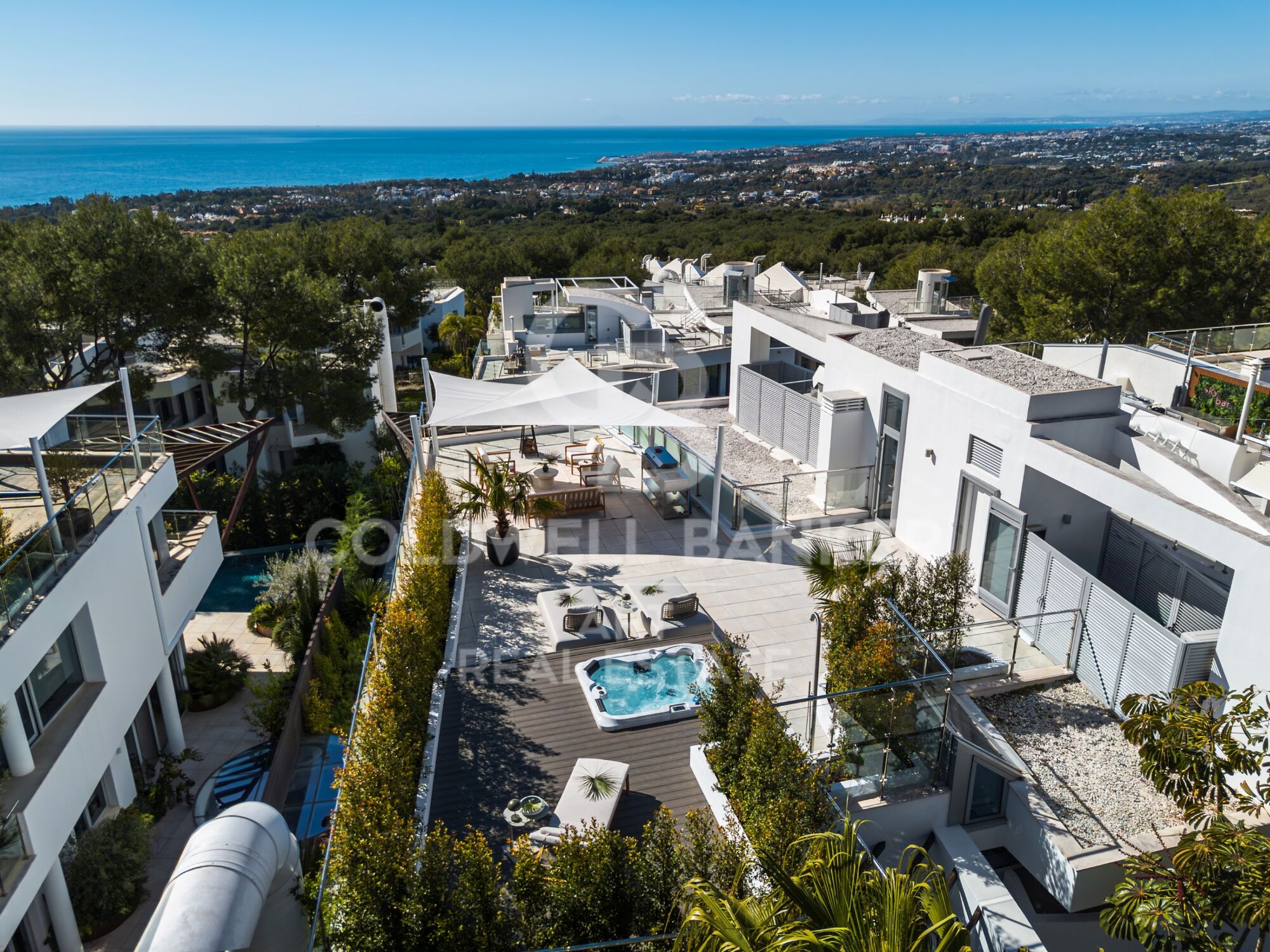 Elegant Townhouse in Sierra Blanca - Marbella