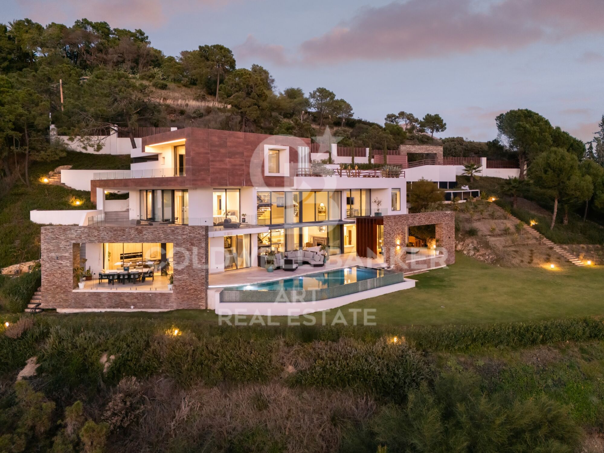 Exclusive Five-Bedroom Villa in El Madroñal, Benahavís