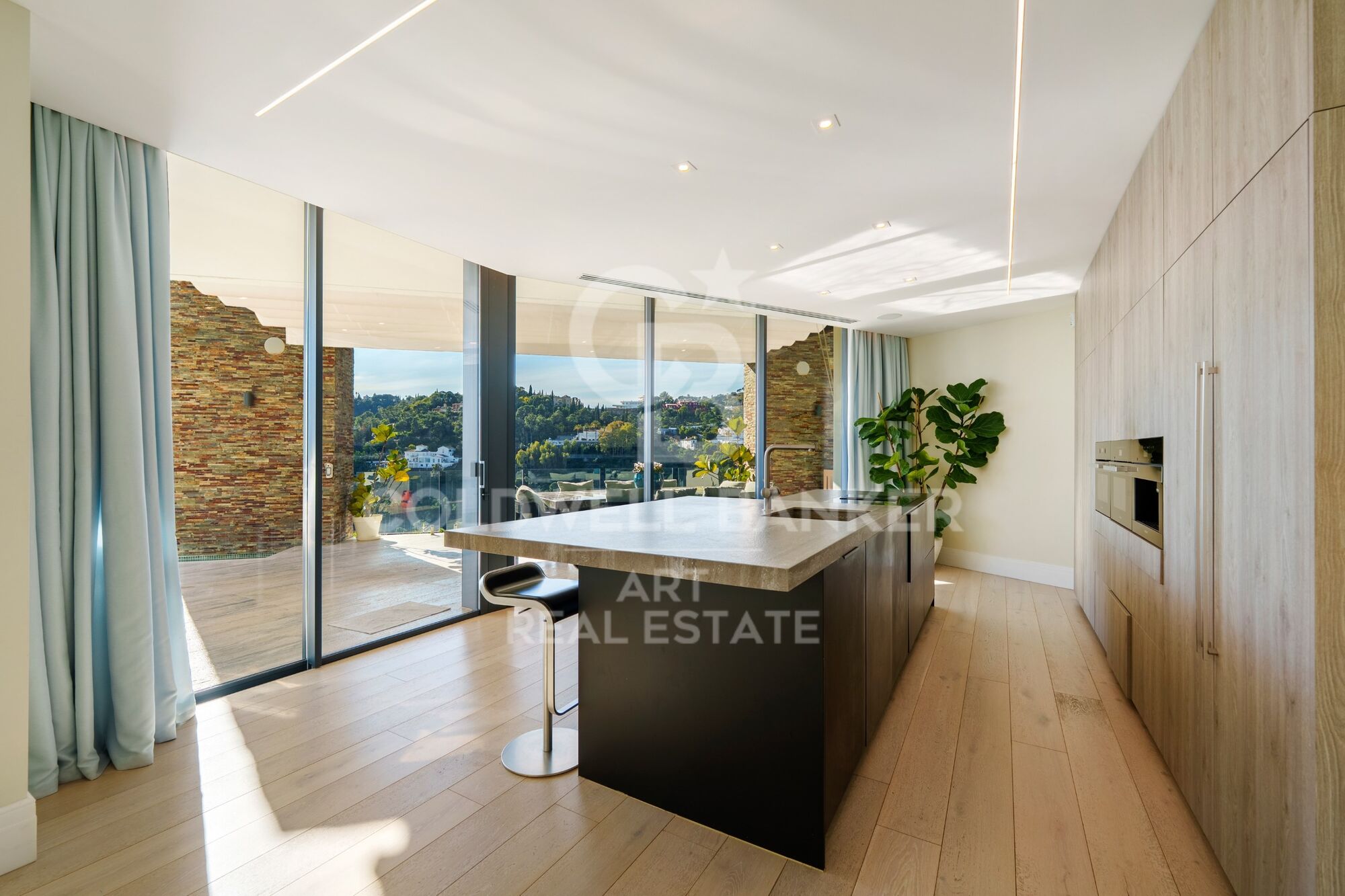 Exclusive Five-Bedroom Villa in El Madroñal, Benahavís
