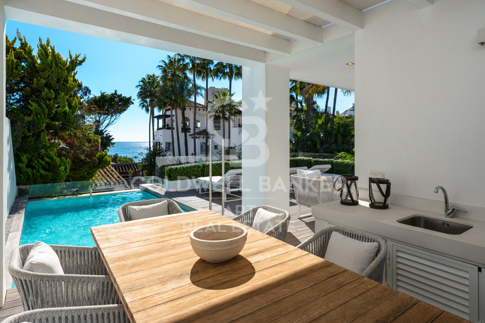 Wunderschöne Luxusvilla in Puente Romano, Marbella