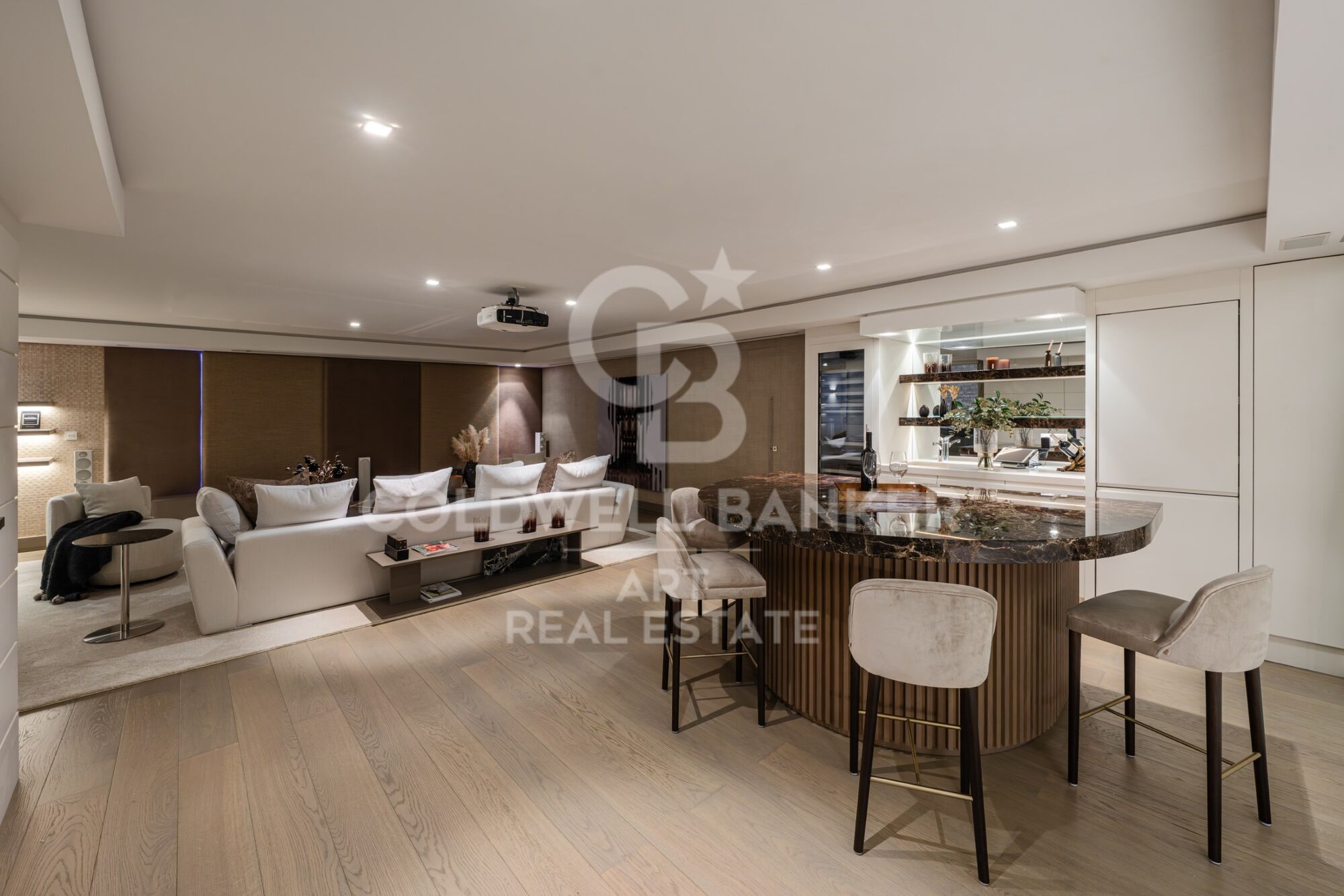 Wunderschöne Luxusvilla in Puente Romano, Marbella