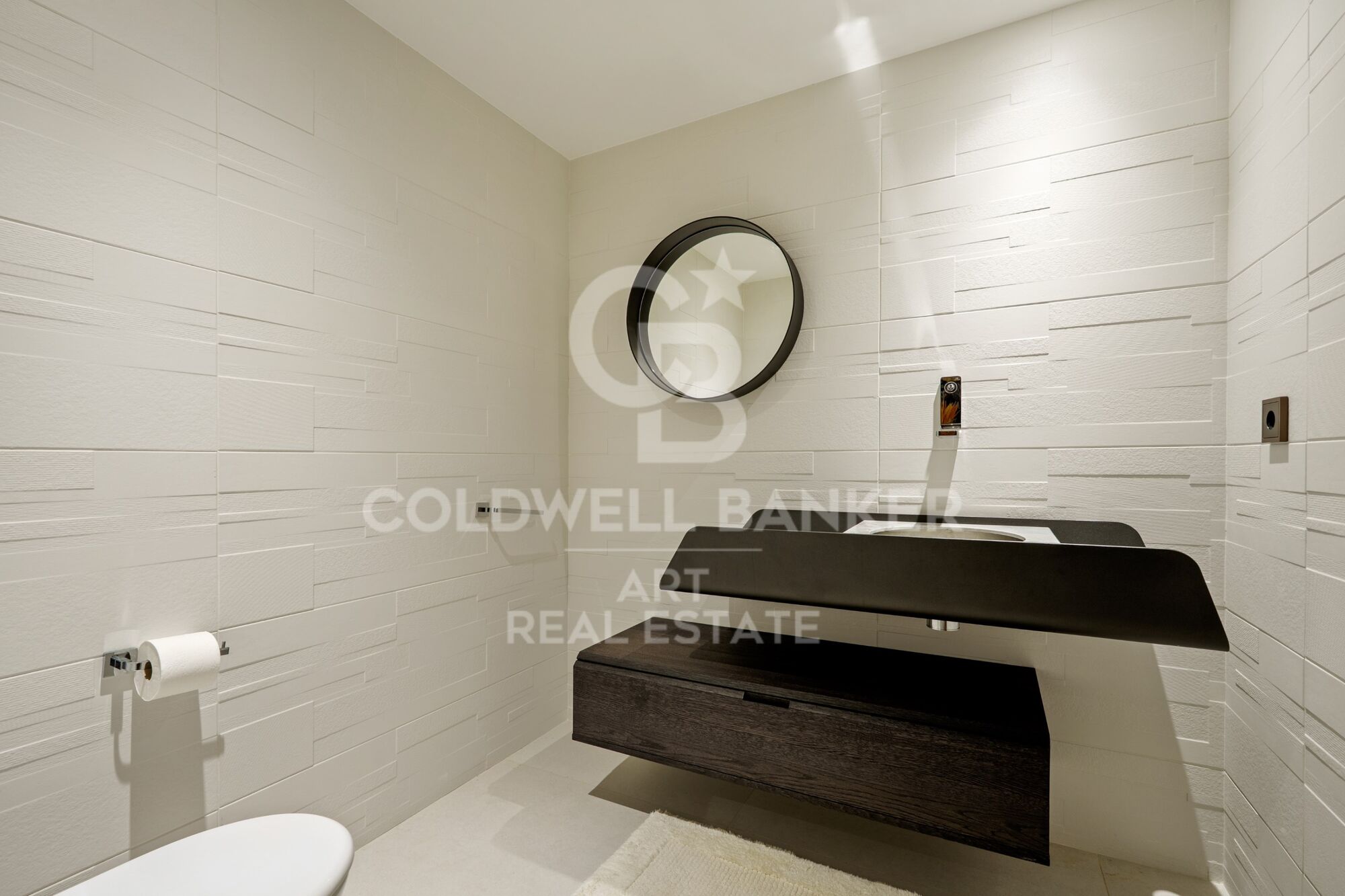 Impresionante Villa con Vistas Panorámicas en Puerto del Almendro, Benahavís