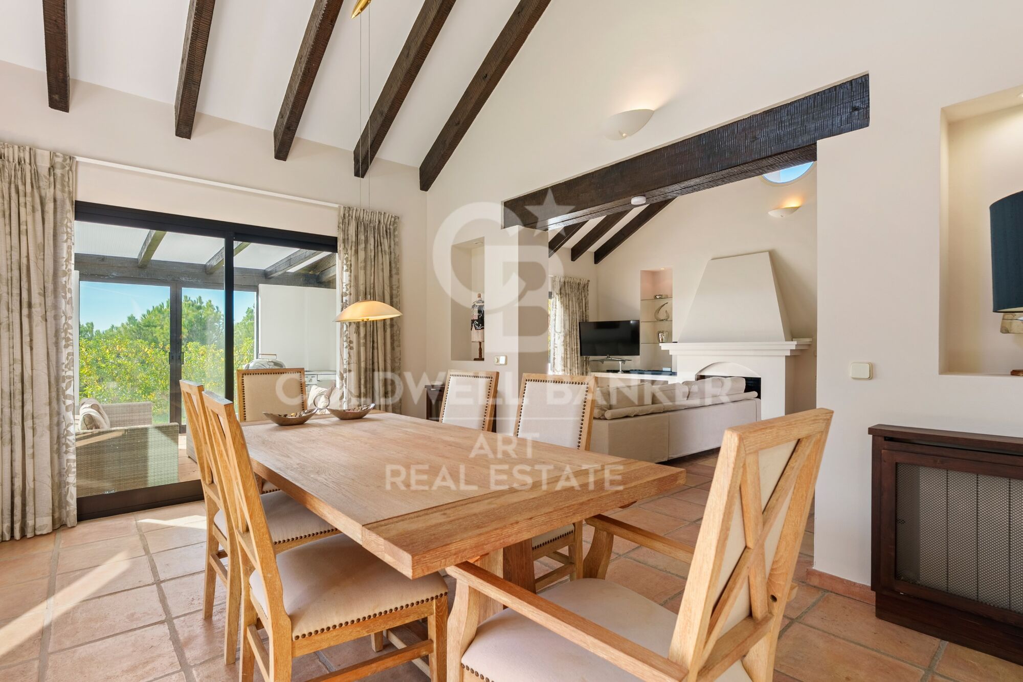 Villa Exceptionnelle avec Vues Panoramiques à Puerto del Almendro, Benahavís