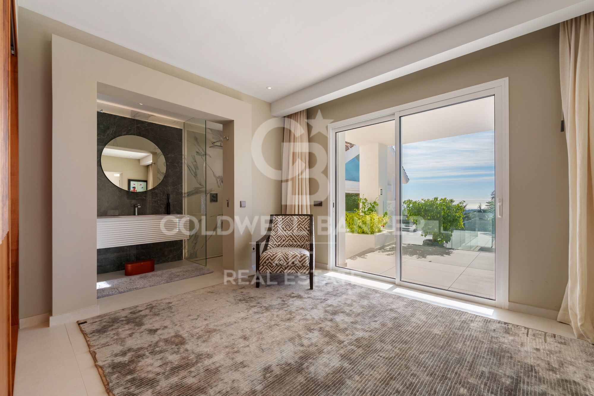 Villa Exceptionnelle avec Vues Panoramiques à Puerto del Almendro, Benahavís
