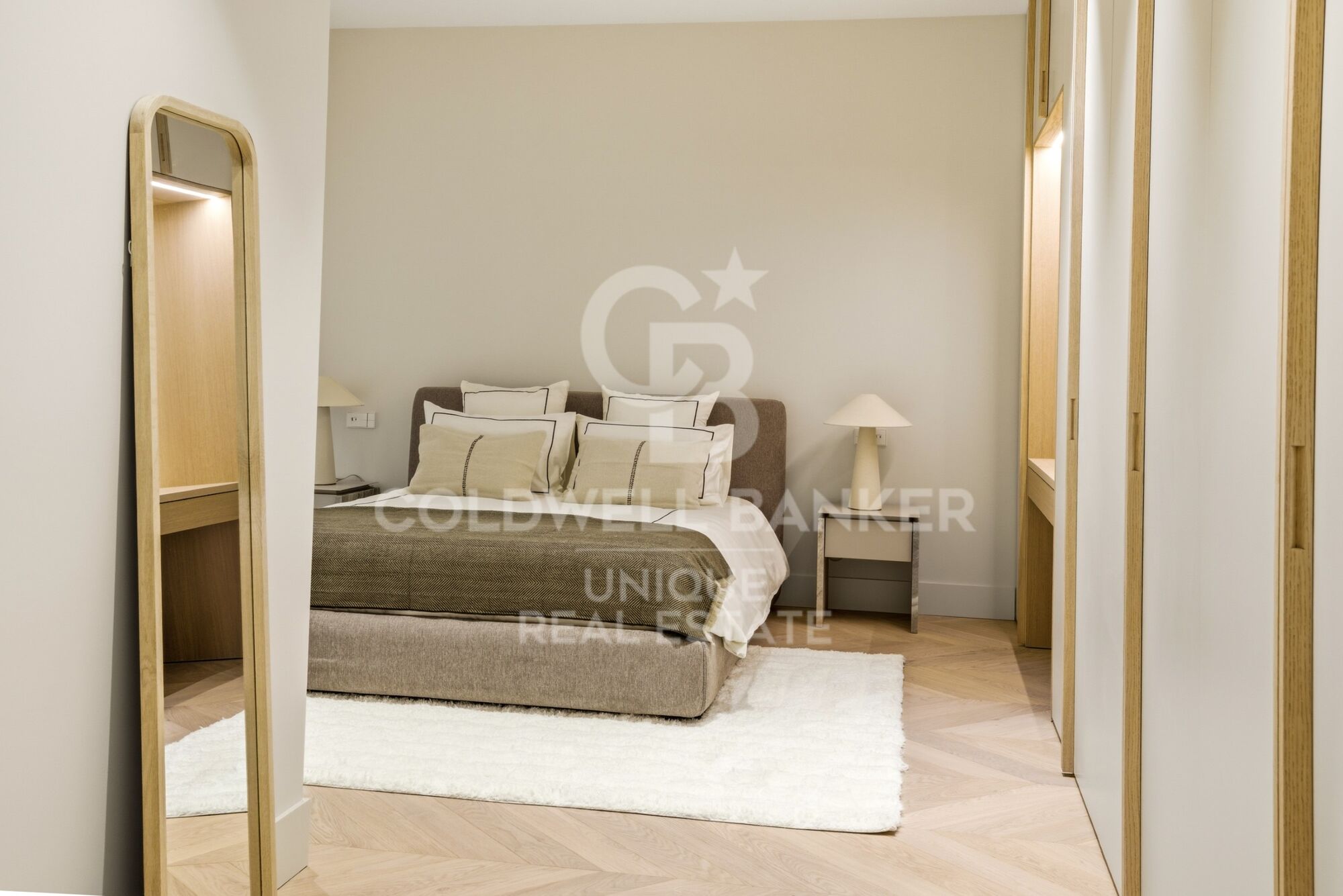 Piso en venta en Recoletos, Madrid