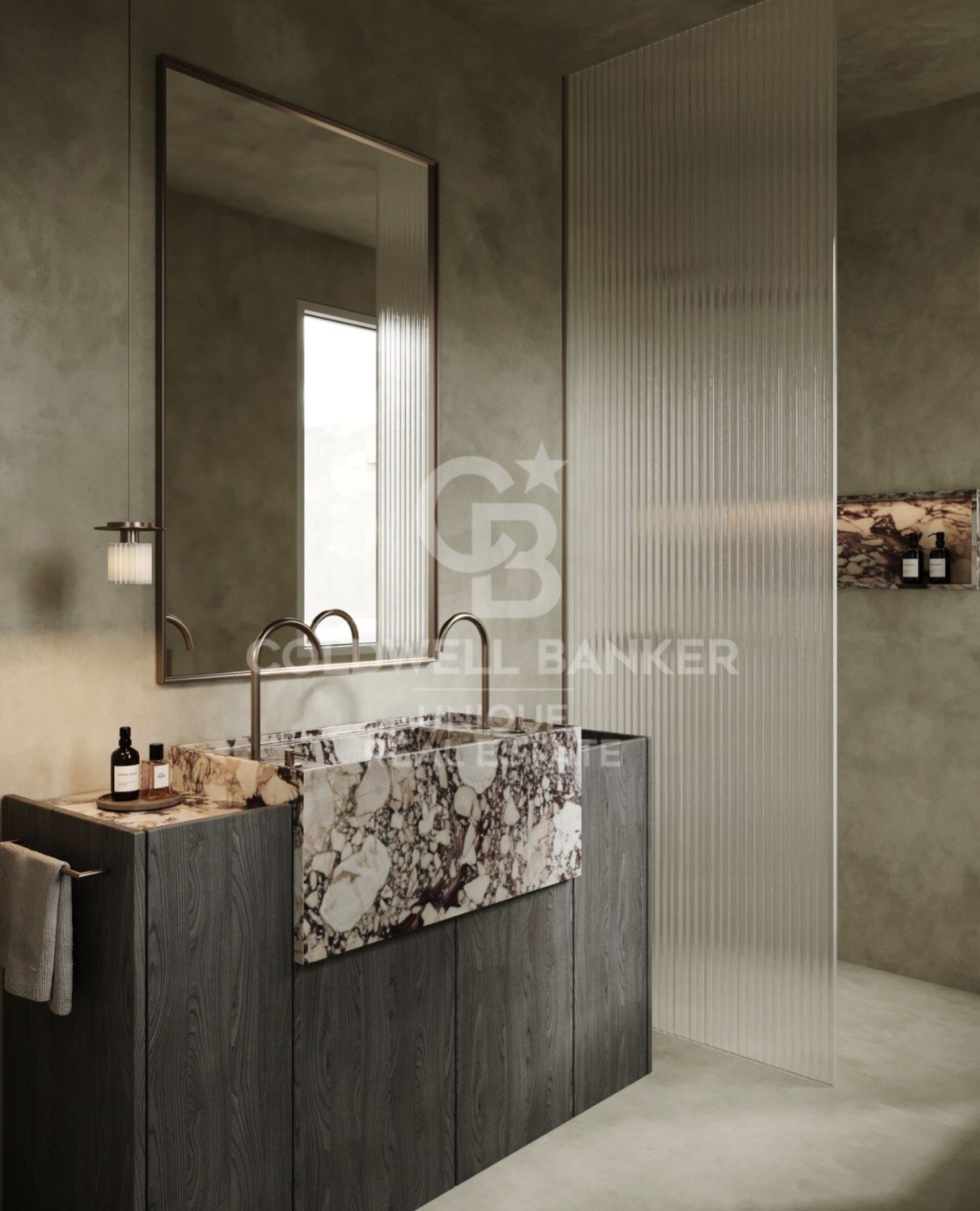 Außenpenthouse wird renoviert mit Terrasse und Garage in Almagro, Madrid