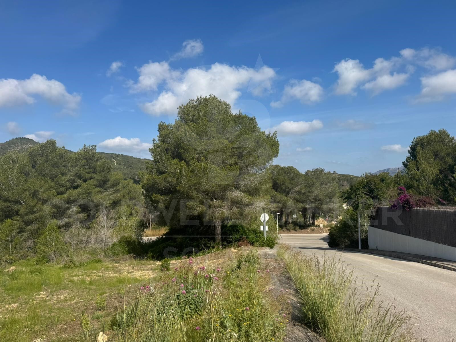 Oportunidad única: parcela con potencial en Jávea, Costa Blanca