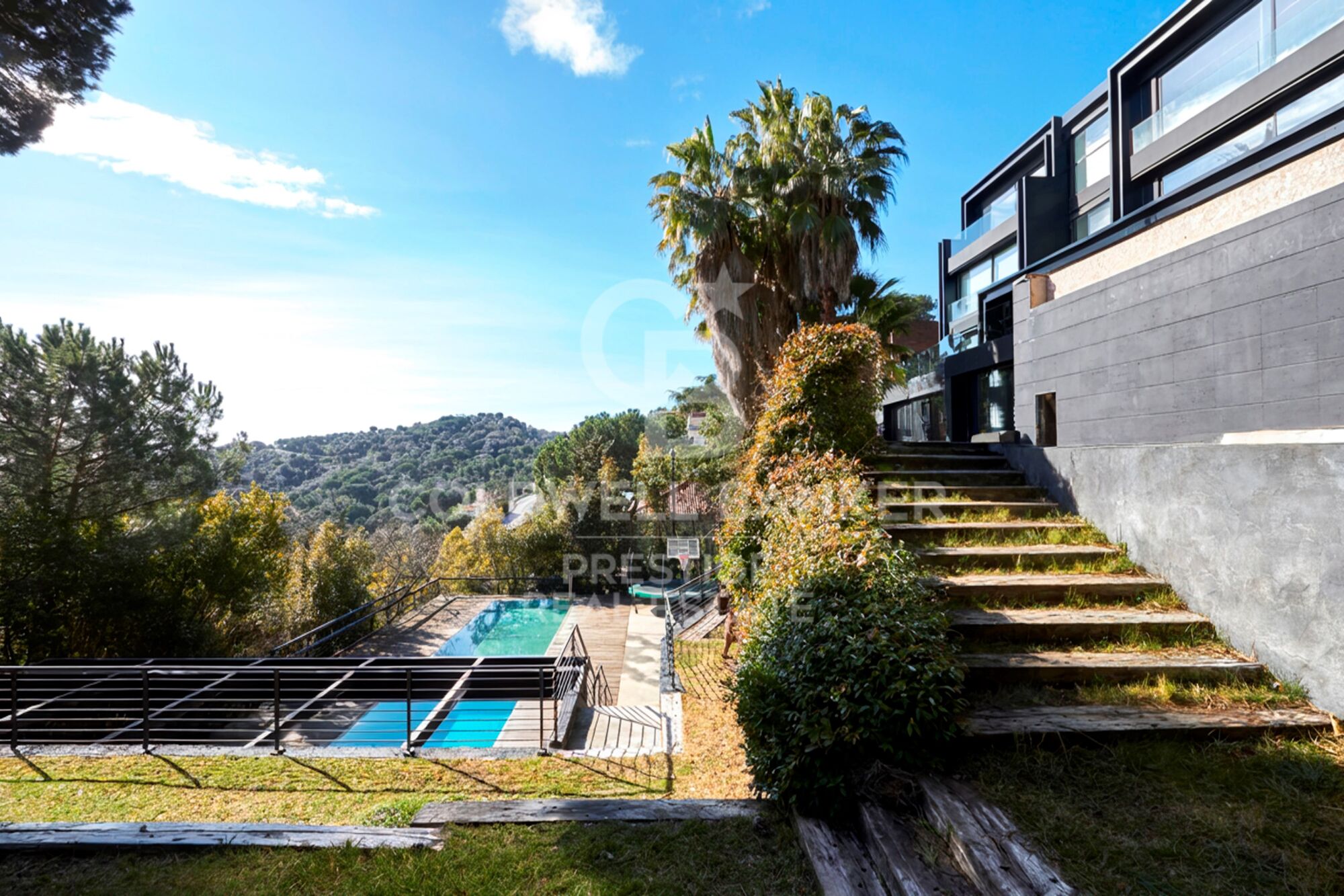 Villa mit Panoramablick in Vallvidrera, Barcelona