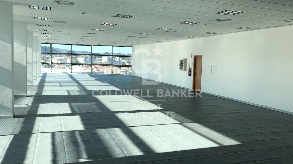 Office in Proa building, Matogrande