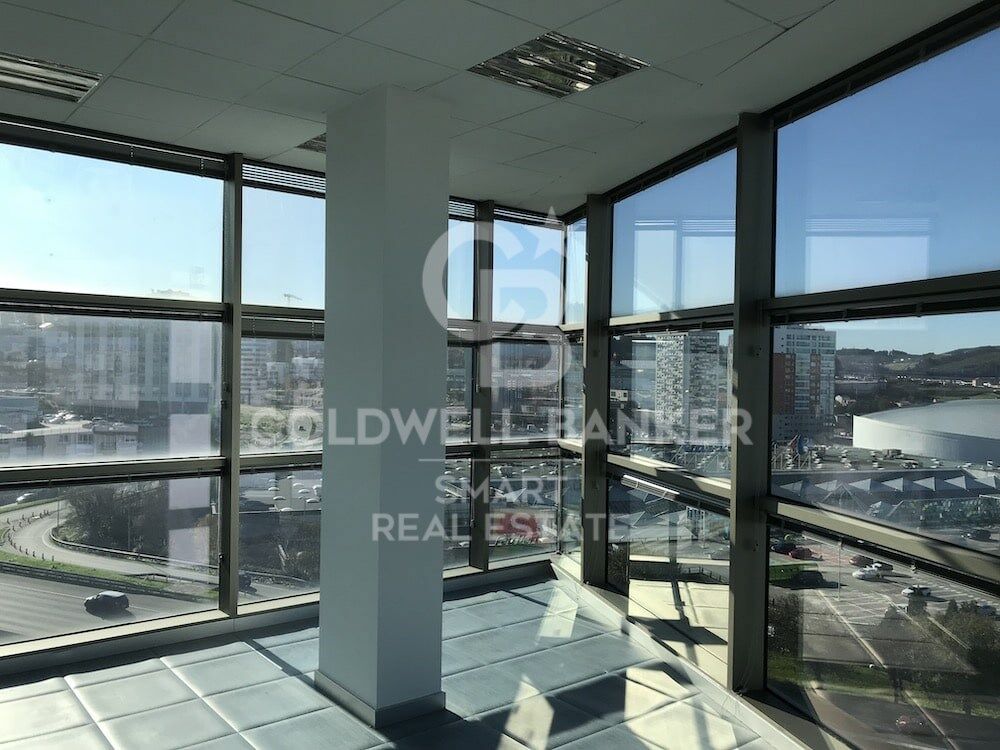 Oficina en edificio Proa, Matogrande