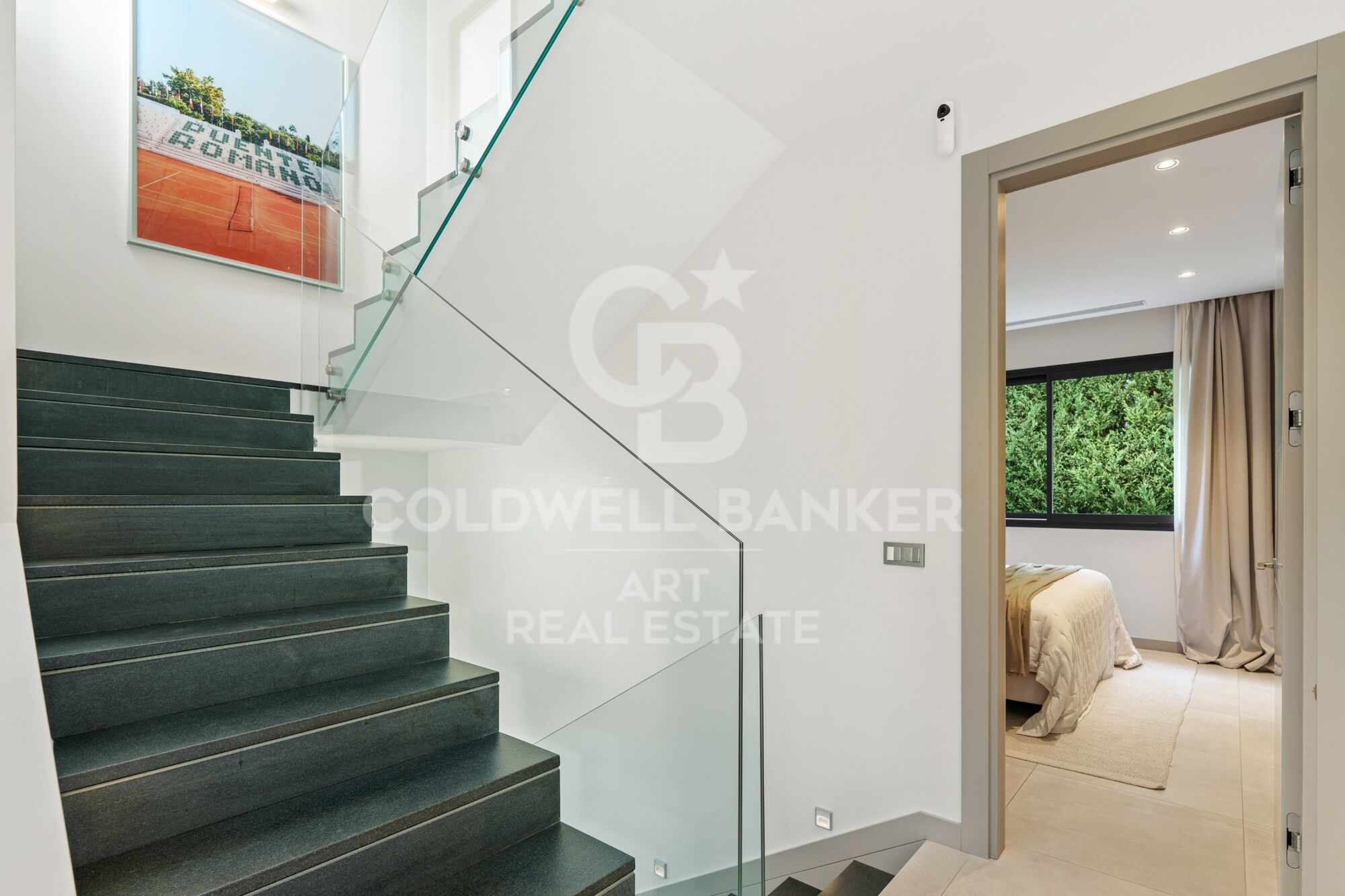 Luxuriöse zeitgenössische villa mit privatpool und panoramablick in Nueva Andalucía, Marbella