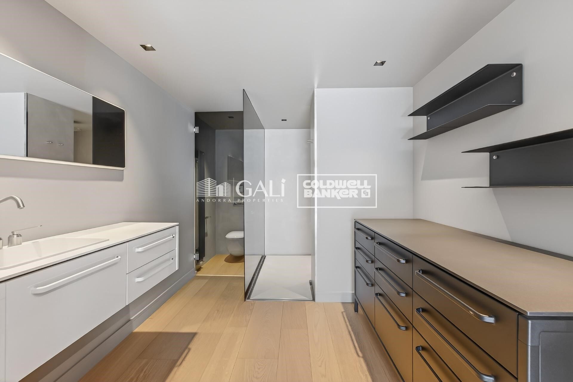 Penthouse 4 Bedrooms Sale Andorra la Vella
