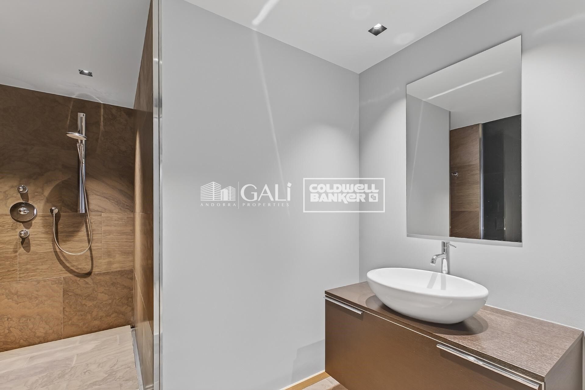 Penthouse 4 Bedrooms Sale Andorra la Vella