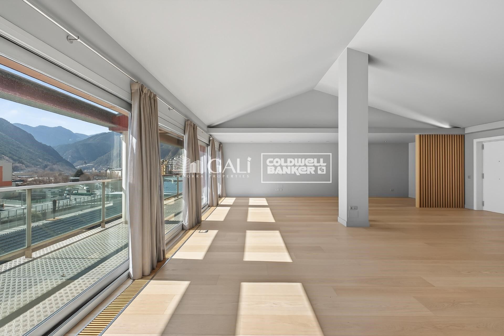 Penthouse 4 Bedrooms Sale Andorra la Vella