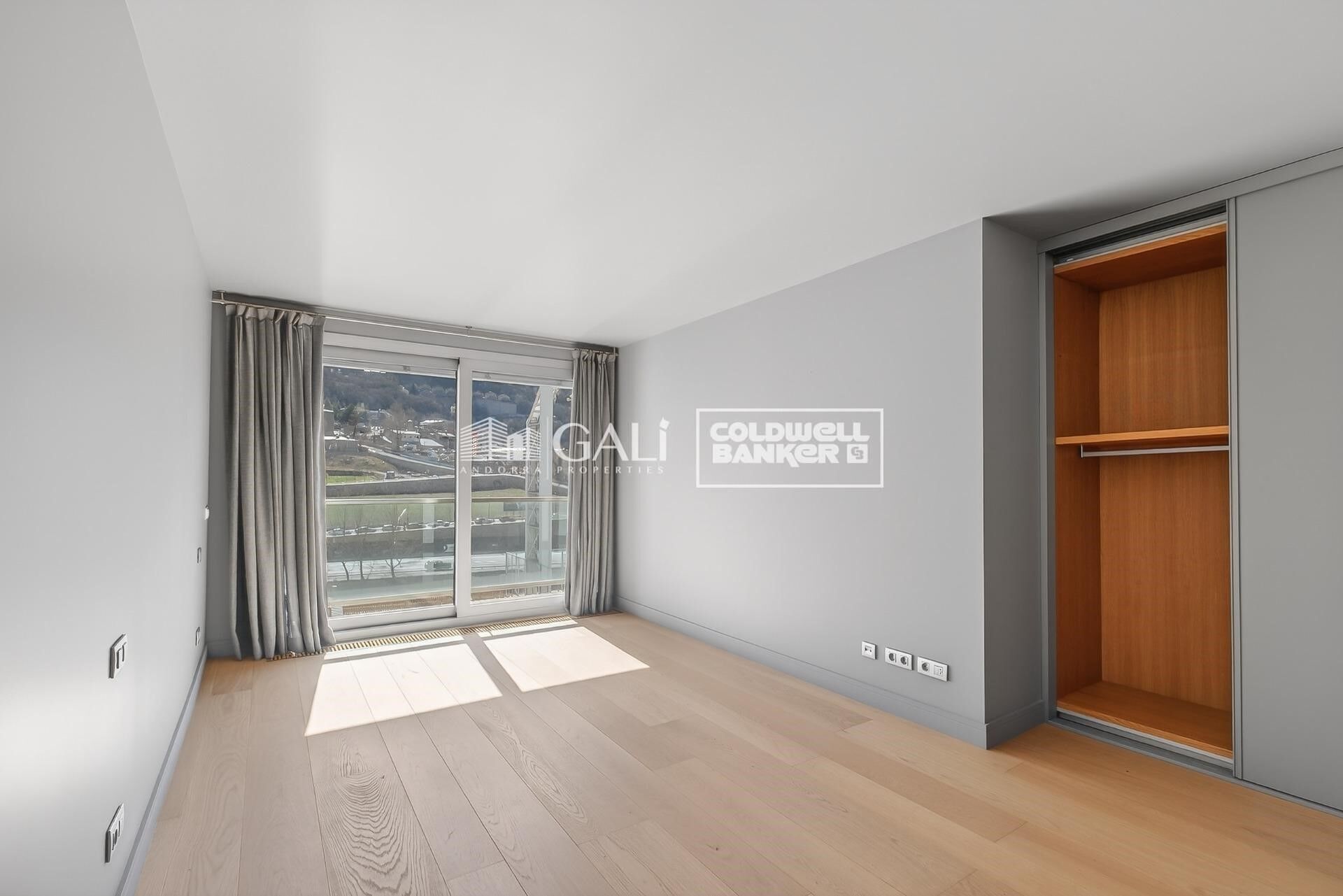 Penthouse 4 Bedrooms Sale Andorra la Vella