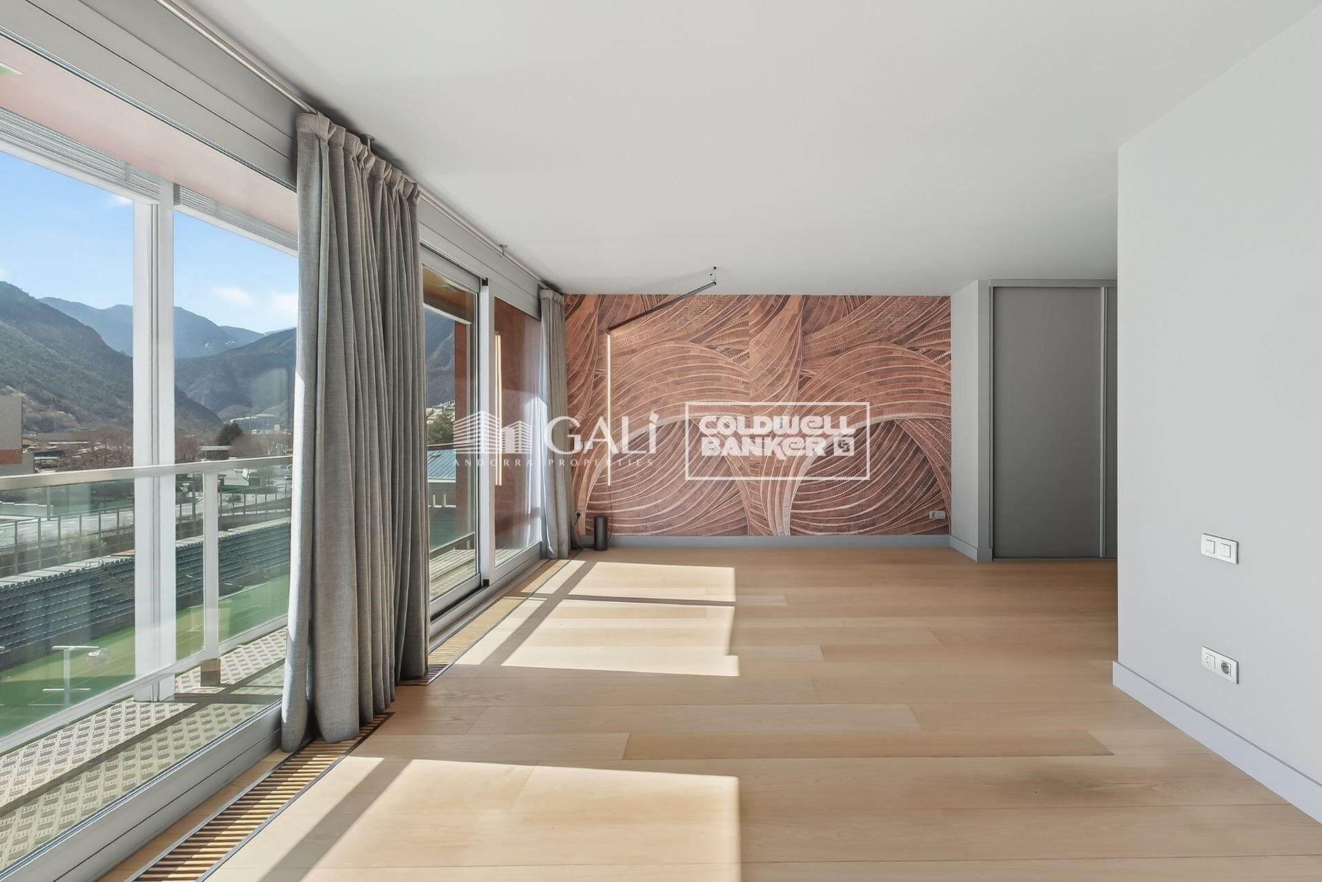 Penthouse 4 Bedrooms Sale Andorra la Vella