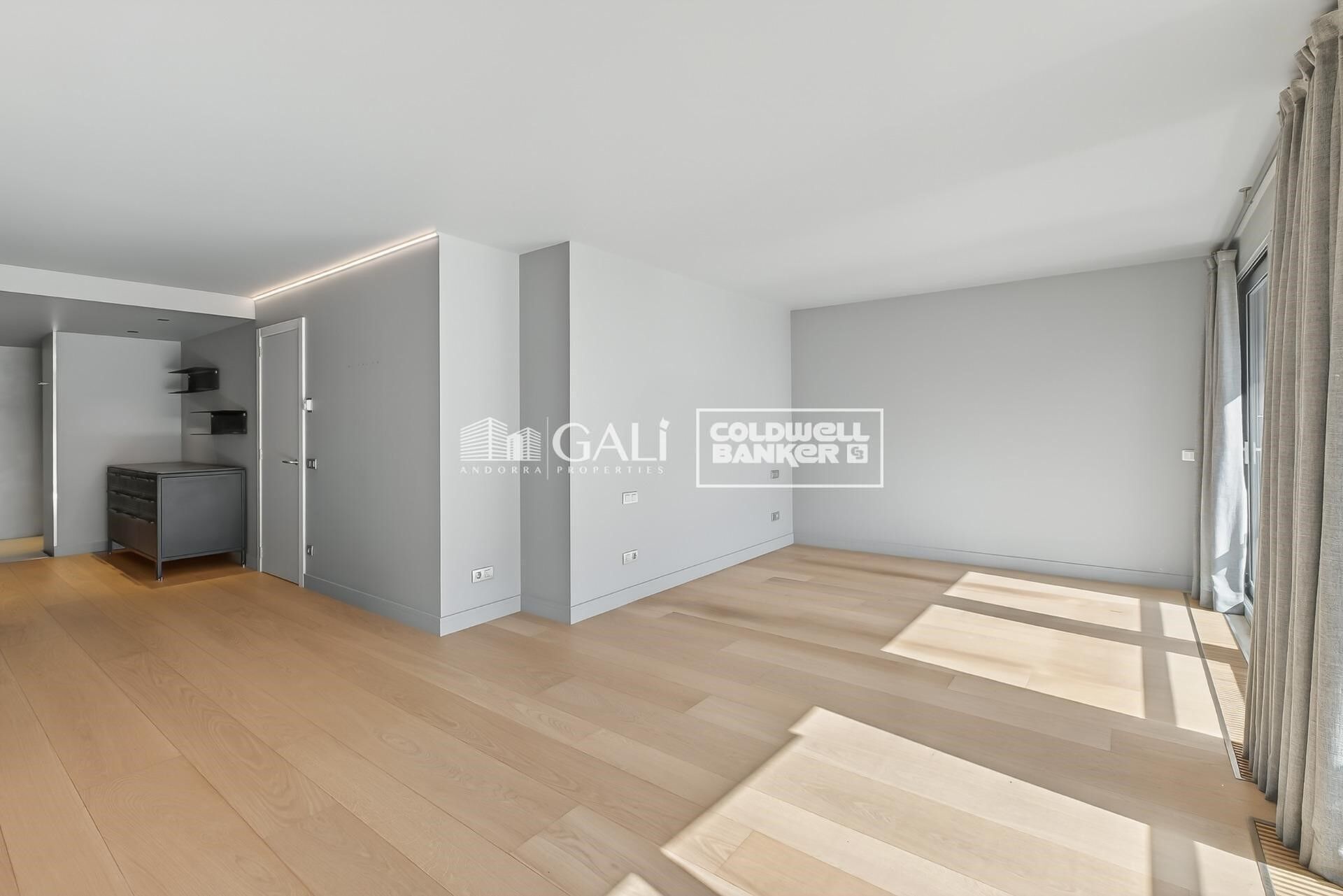 Penthouse 4 Bedrooms Sale Andorra la Vella