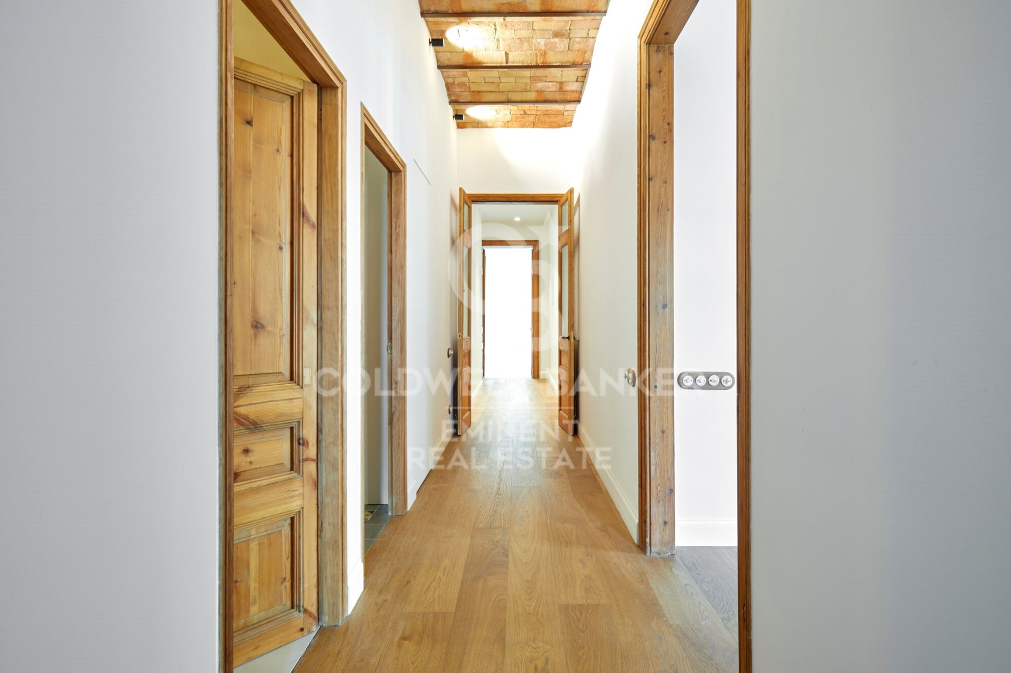 Renovierte Wohnung zum Verkauf in L'Antiga Esquerra de l'Eixample