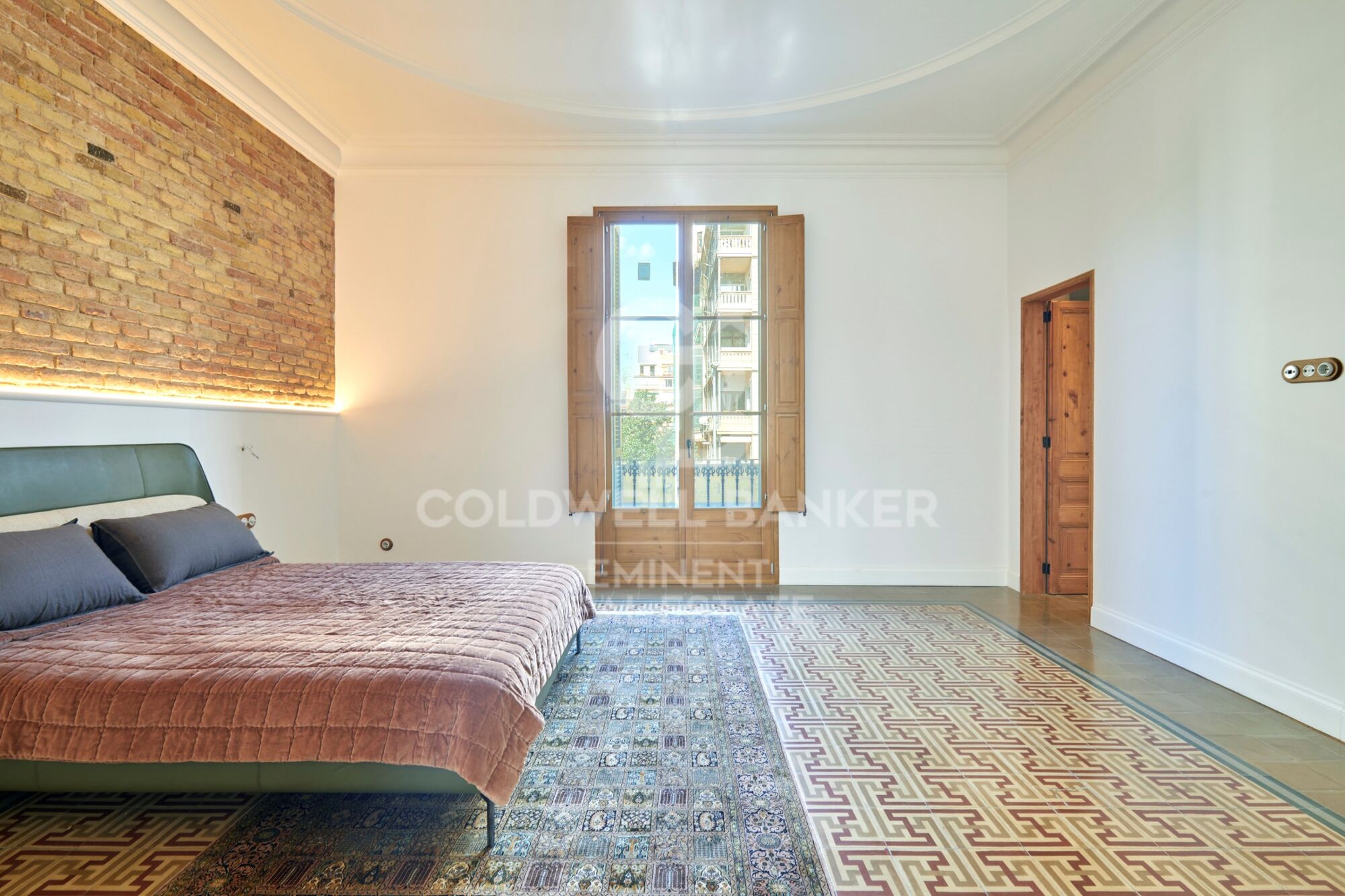 Renovierte Wohnung zum Verkauf in L'Antiga Esquerra de l'Eixample