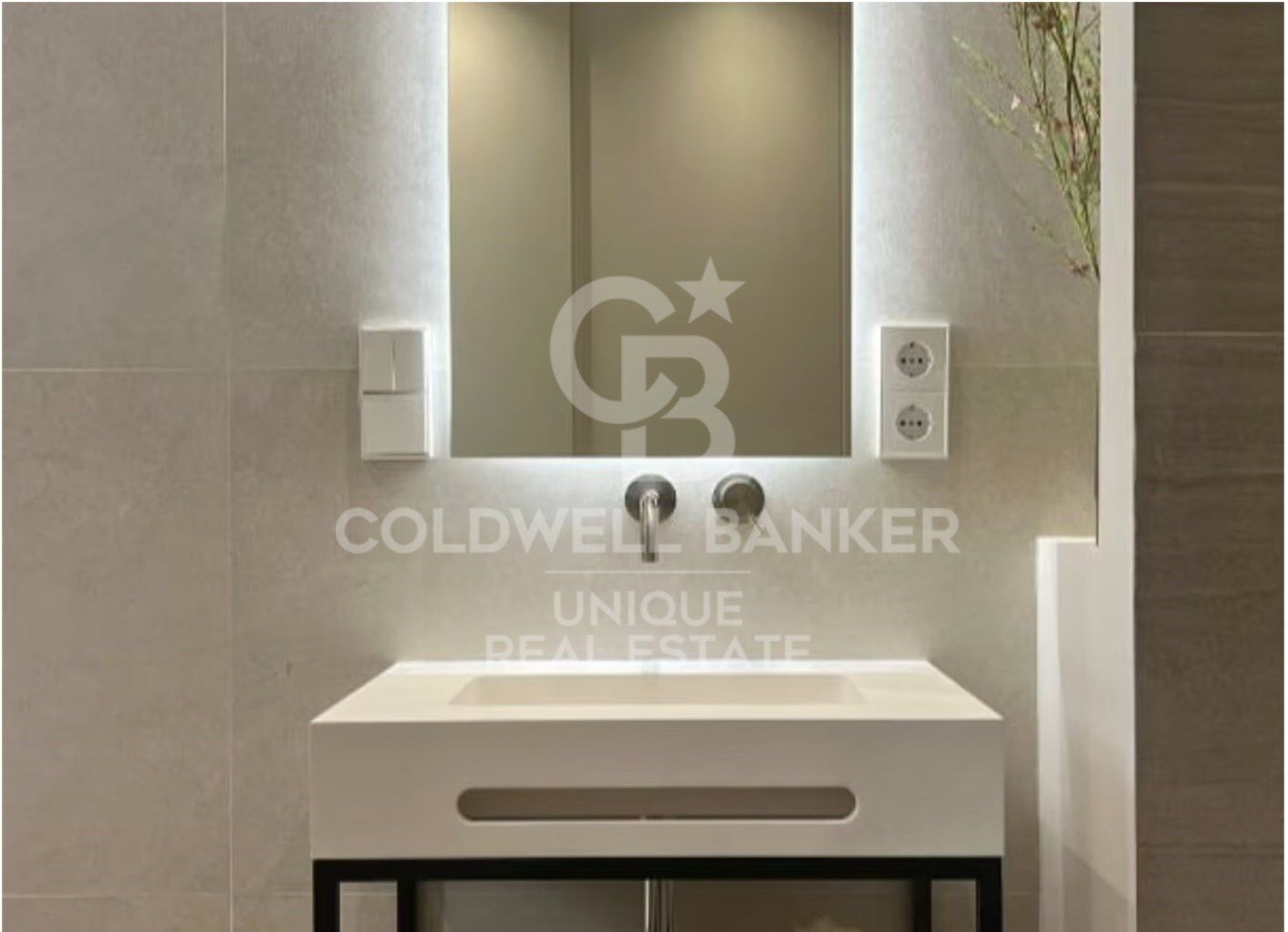 Appartement extérieur rénové à Almagro, Madrid