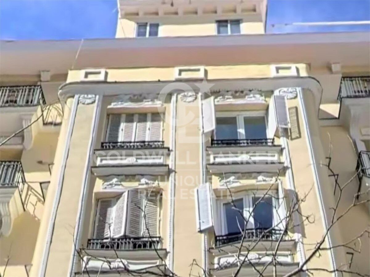 Renovierte Außenwohnung in Almagro, Madrid
