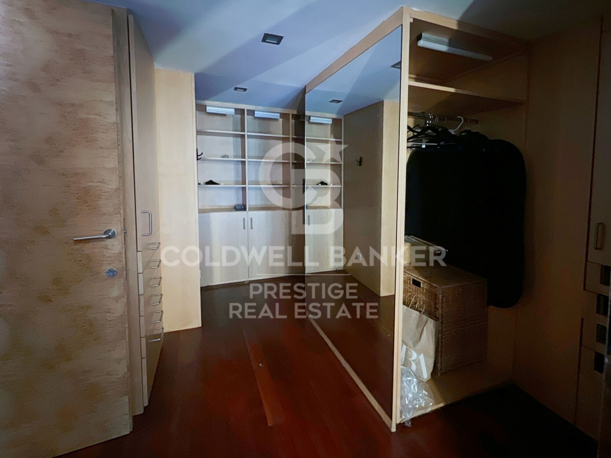 Triplex penthouse with swimming pool and multiple terraces in Sant Gervasi Galvany