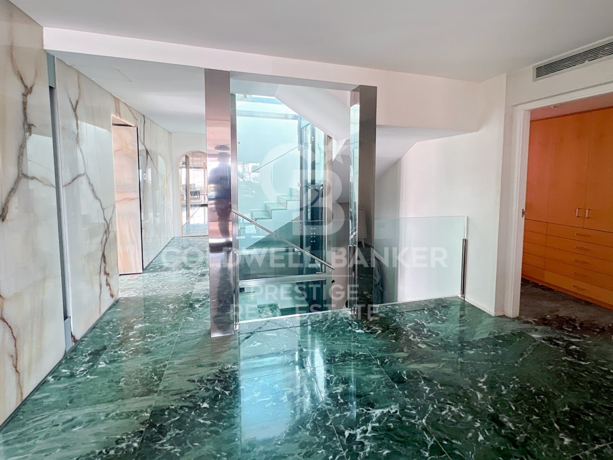 Ático triplex con piscina y multiples terrazas en Sant Gervasi Galvany