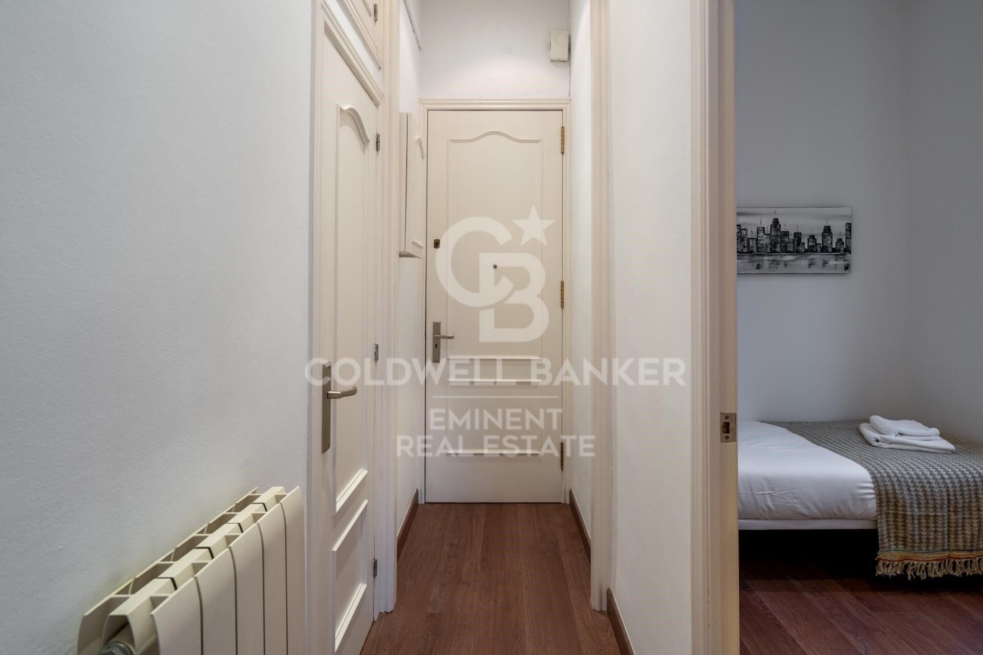 Luminoso piso en venta en Vila de Gracia