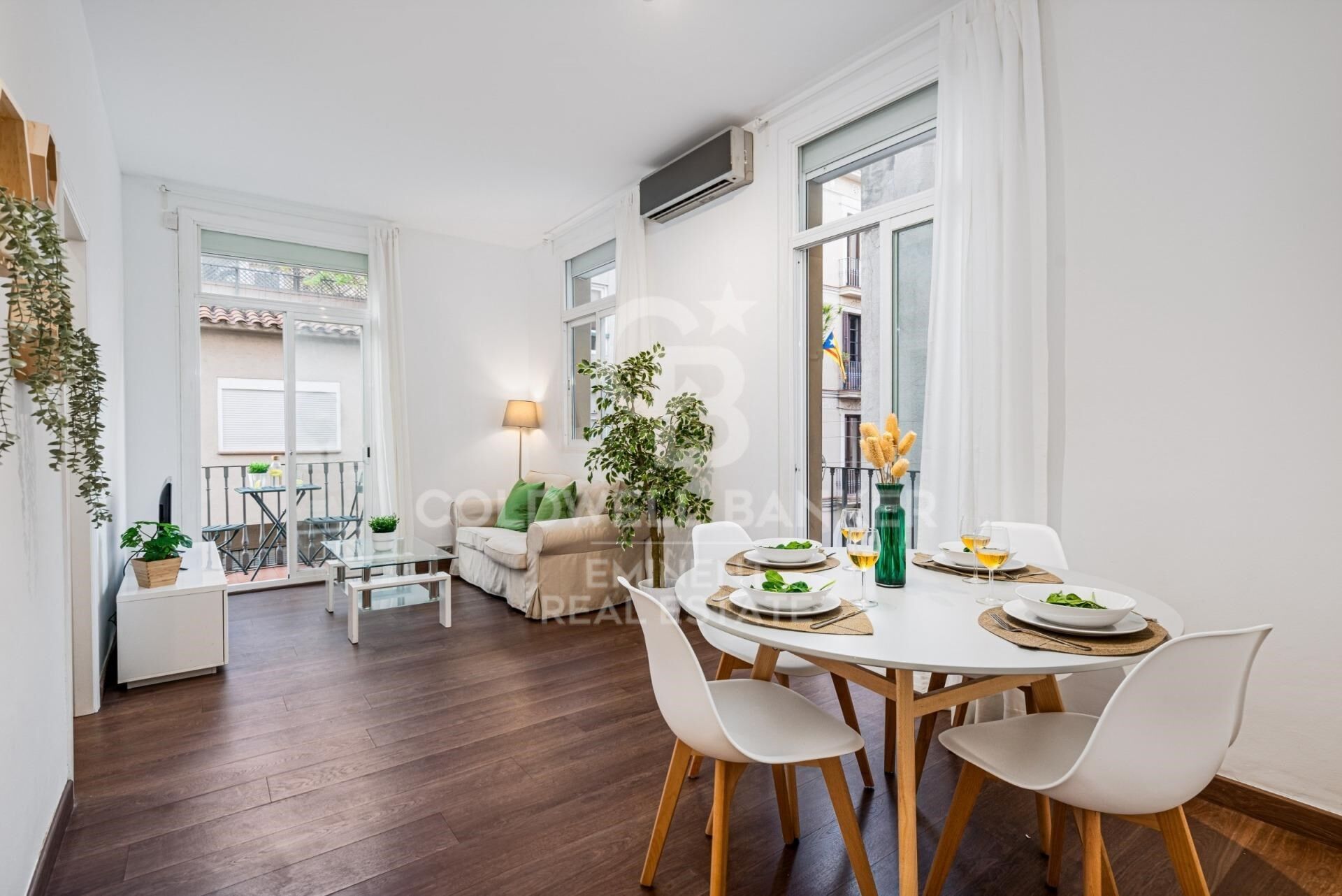 Flat 2 Bedrooms Sale Barcelona