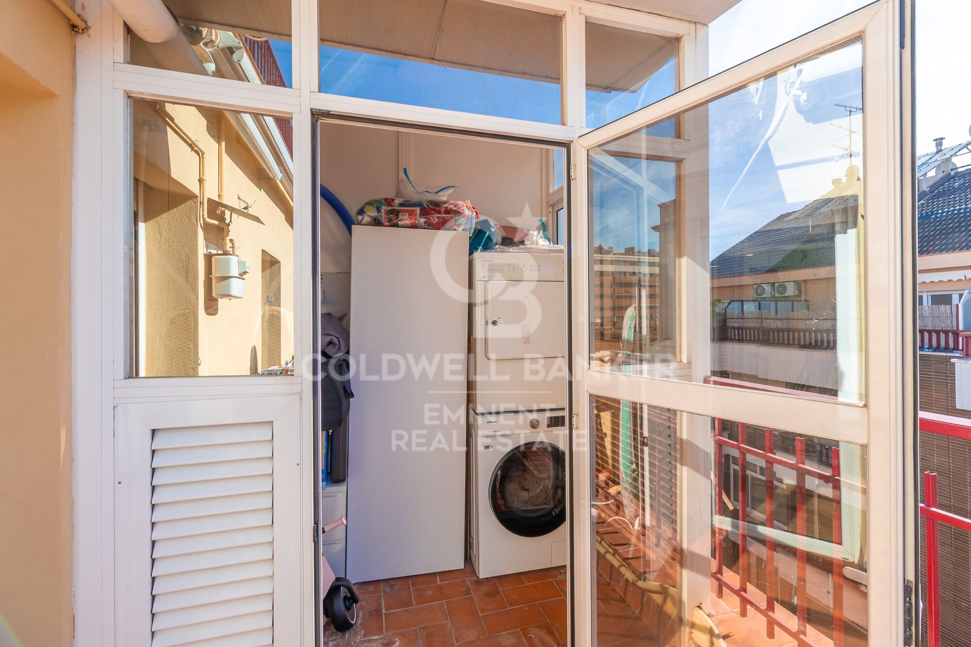 Encantador ático esquinero con terraza de 40m² en Les Corts Junto el Corte Inglés de Diagonal