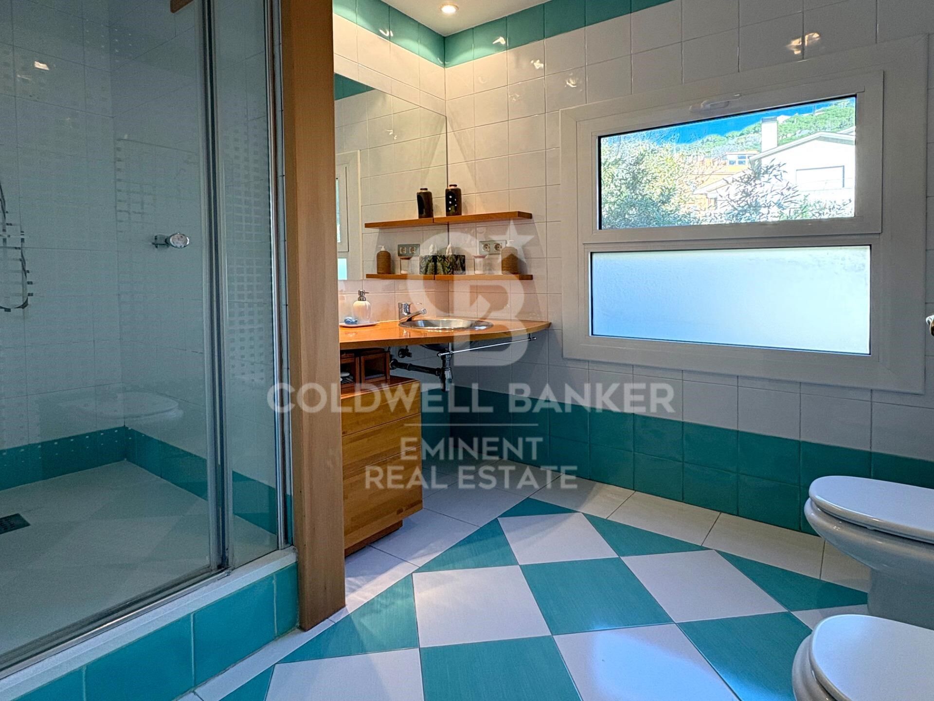 Beautiful detached house with garden in Sarrià