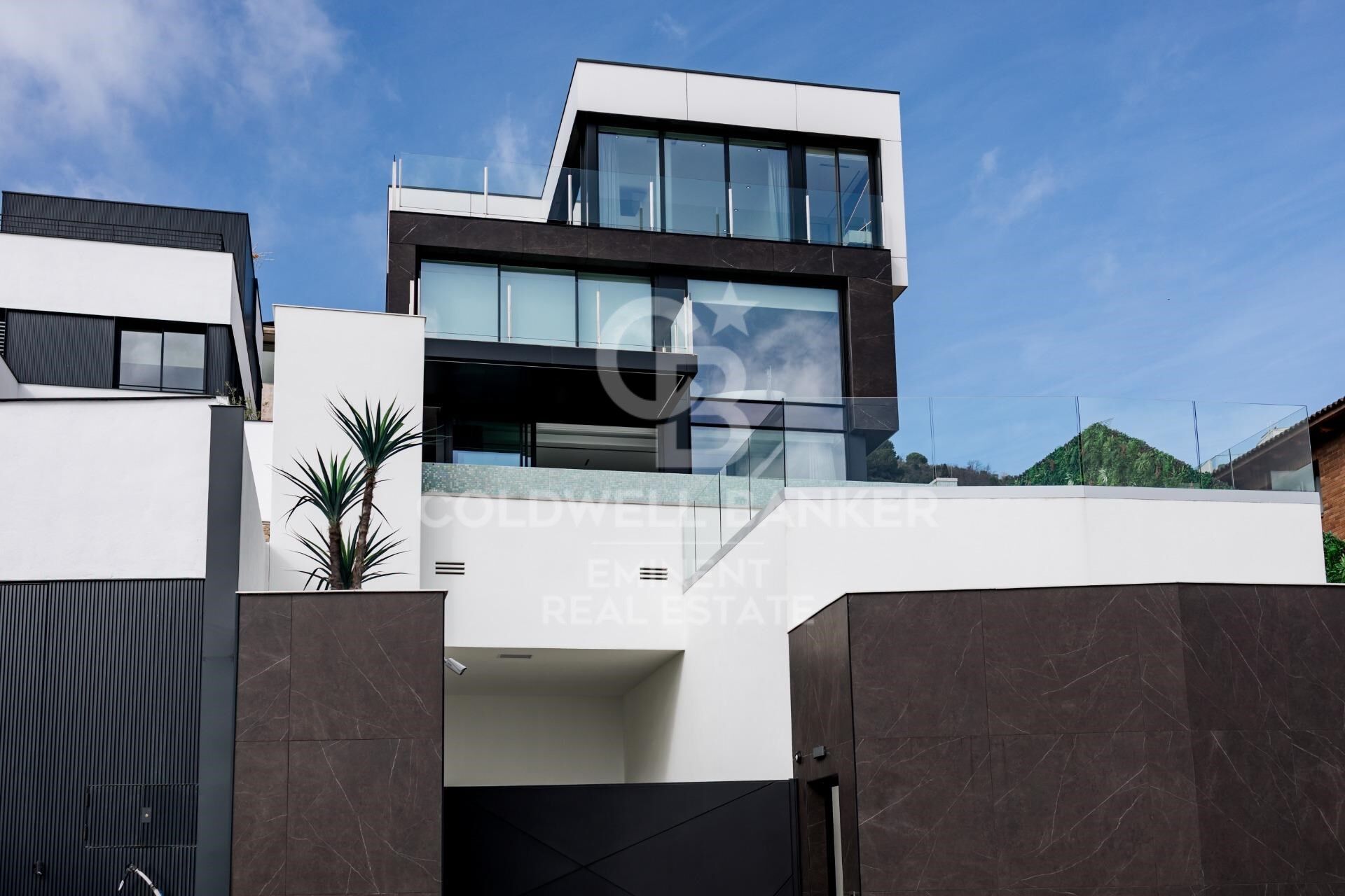 Chalet 6 Bedrooms Sale Barcelona