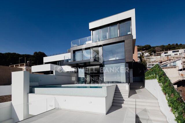 Chalet 6 Bedrooms Sale Barcelona