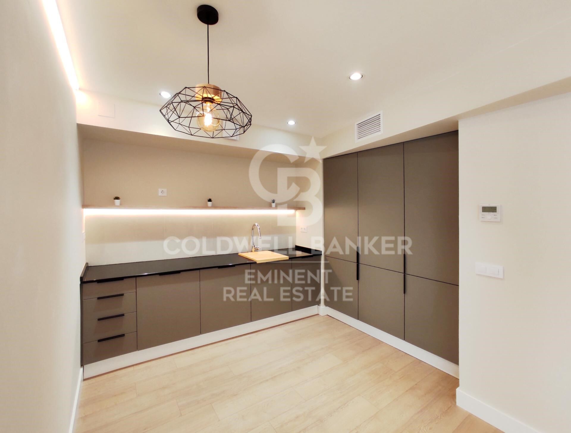 Office / Practice Sale Barcelona