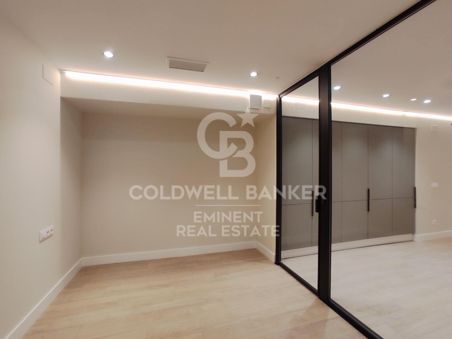 Oficina en venta en Vila de Gracia
