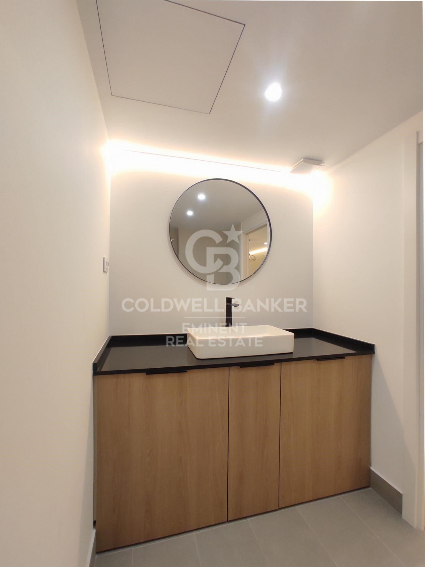 Oficina en venta en Vila de Gracia