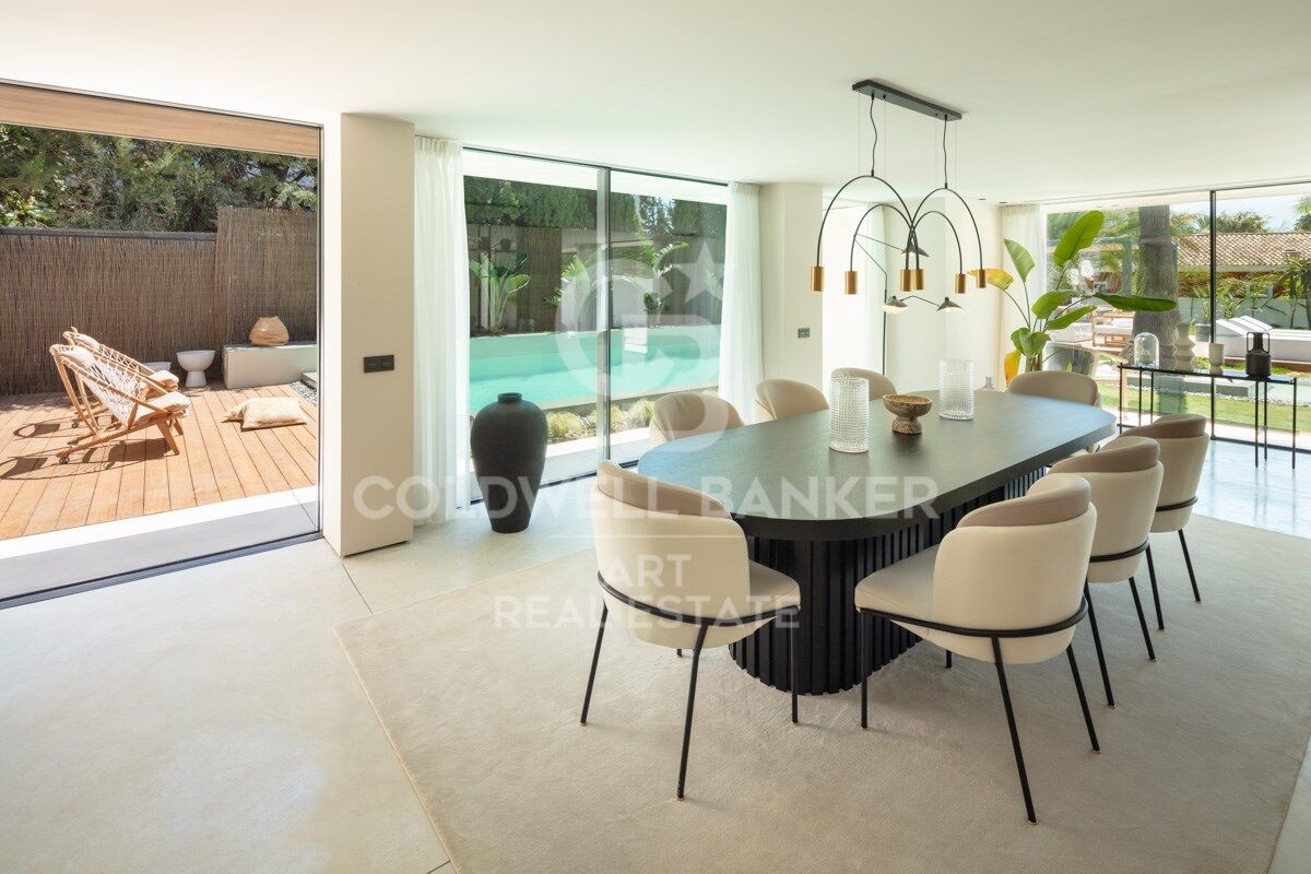 Elegante villa moderna en el corazón de Nueva Andalucía, Marbella