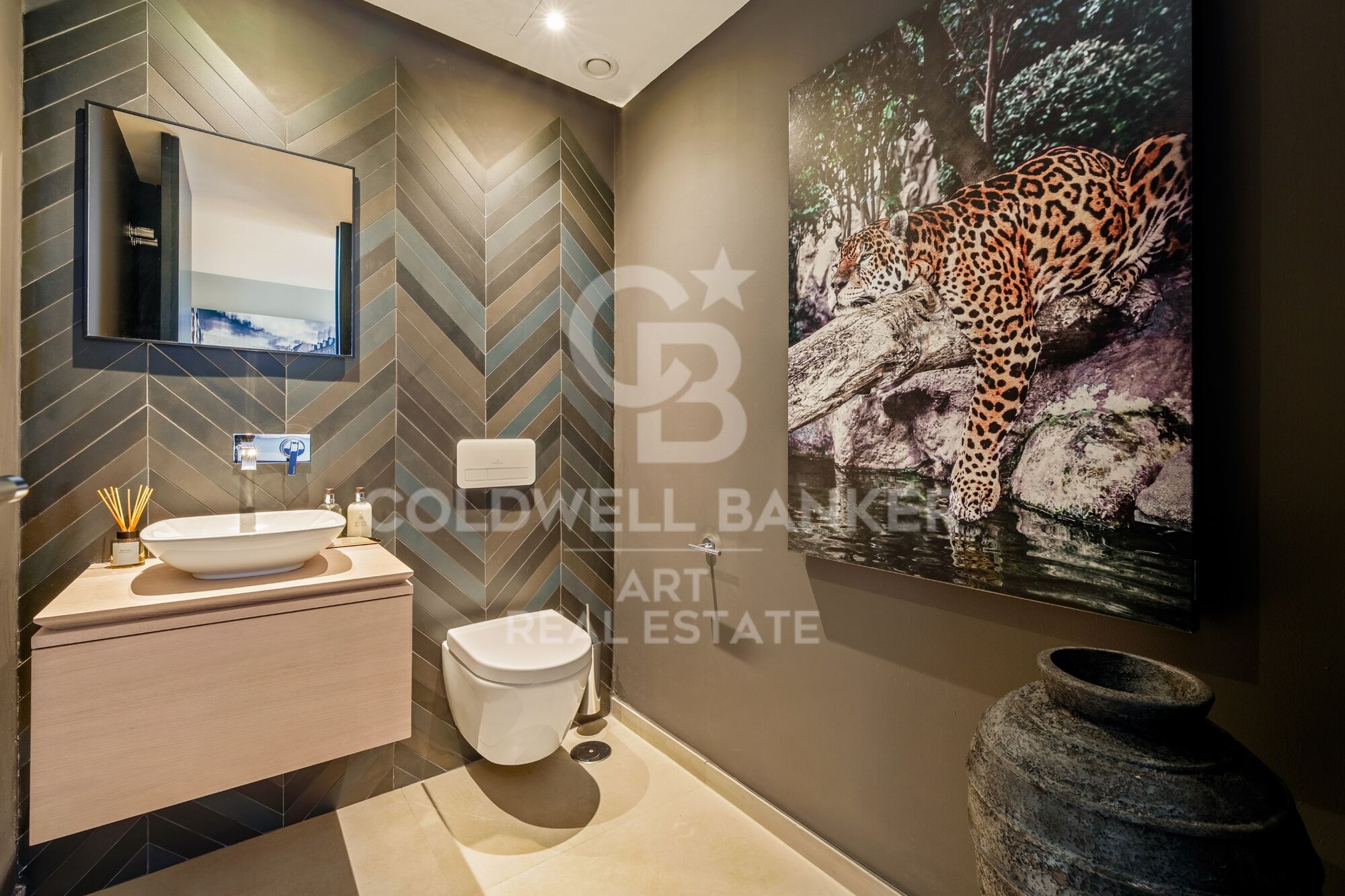 Spektakuläres duplex-penthouse mit panorama-meerblick in marbella