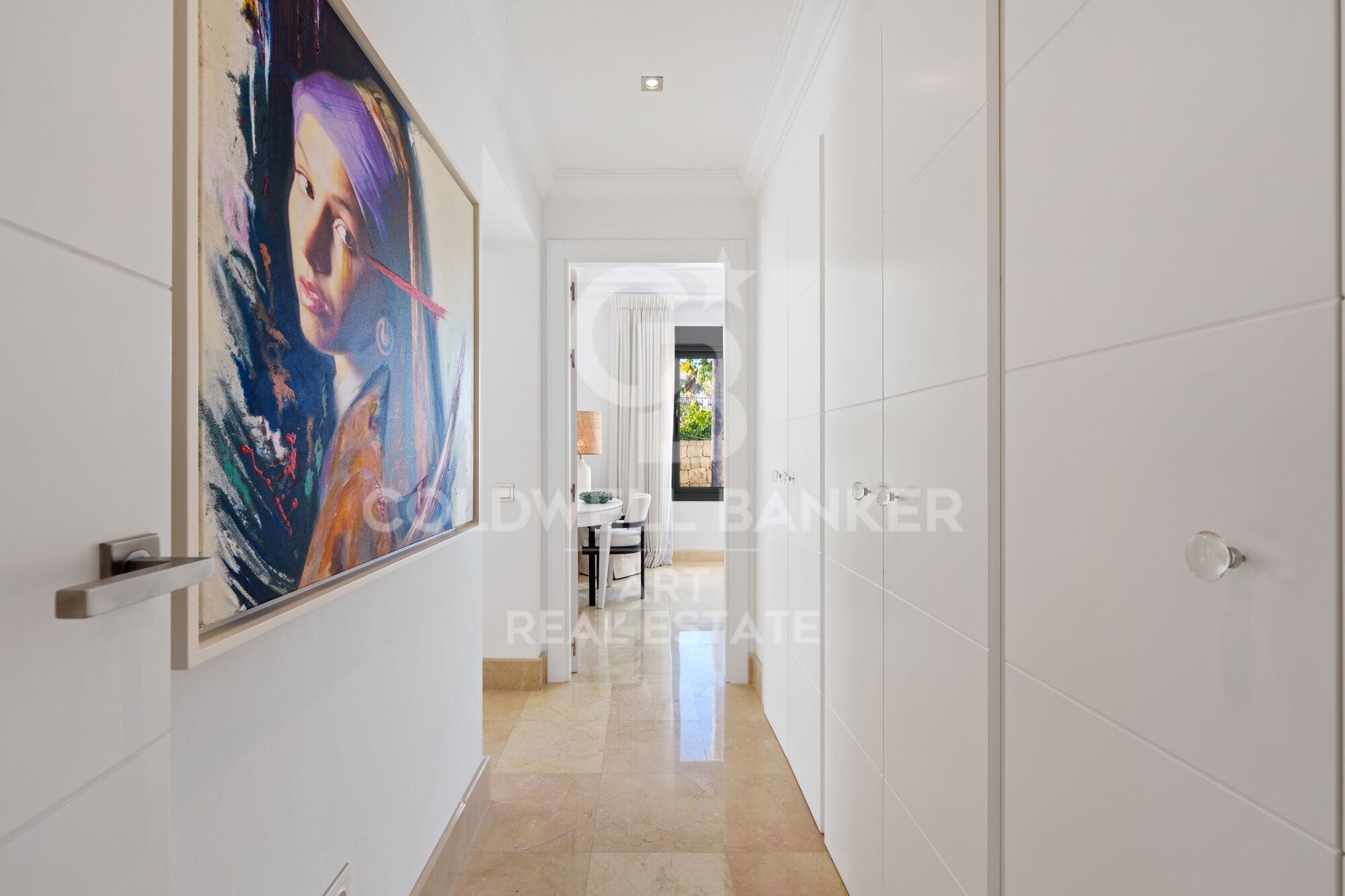 Incredible villa with open views over the natural surroundings and the mediterranean