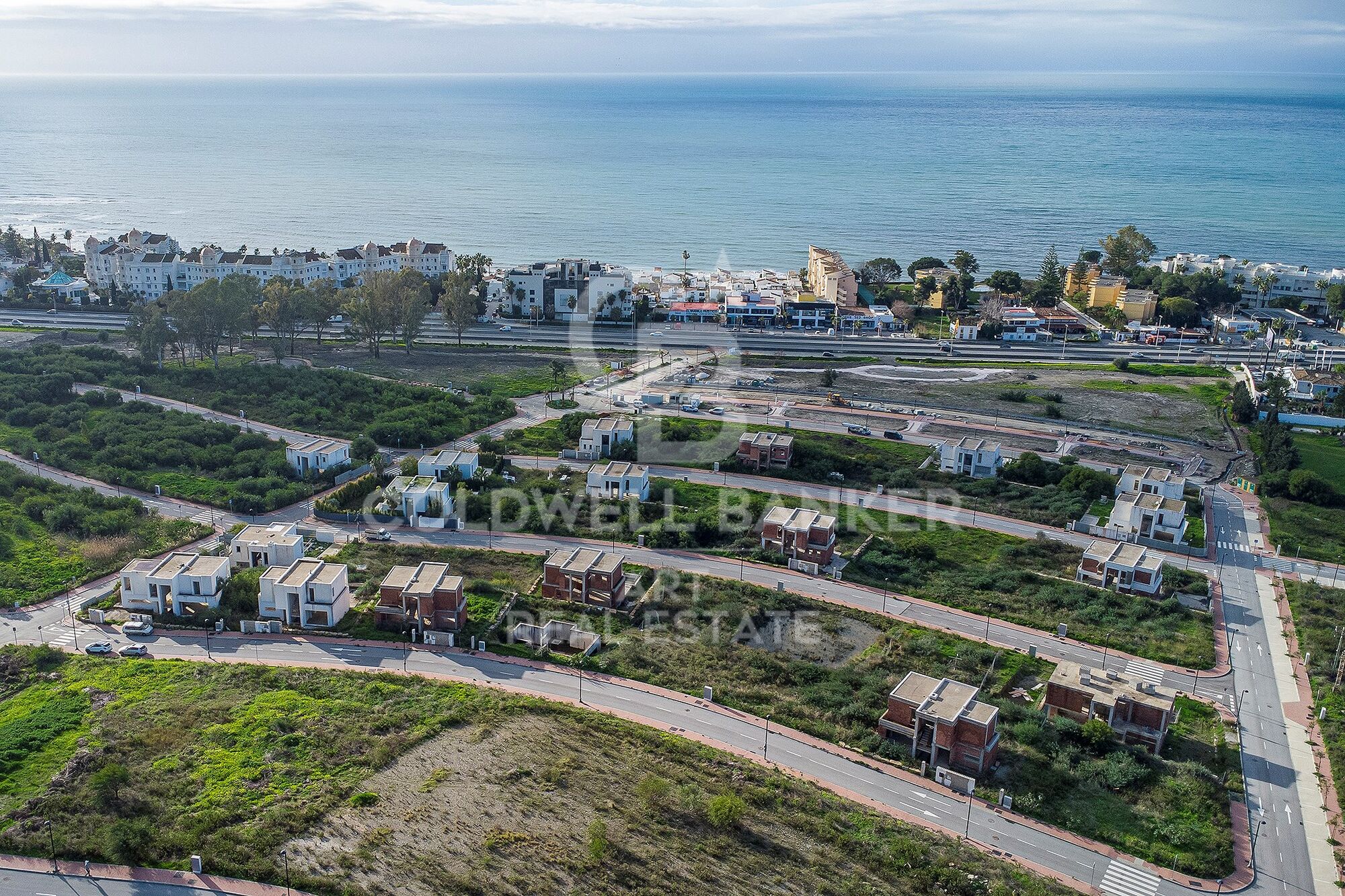 Exclusivo suelo urbanizable para vivienda residencial en La Boladilla, New Golden Mile