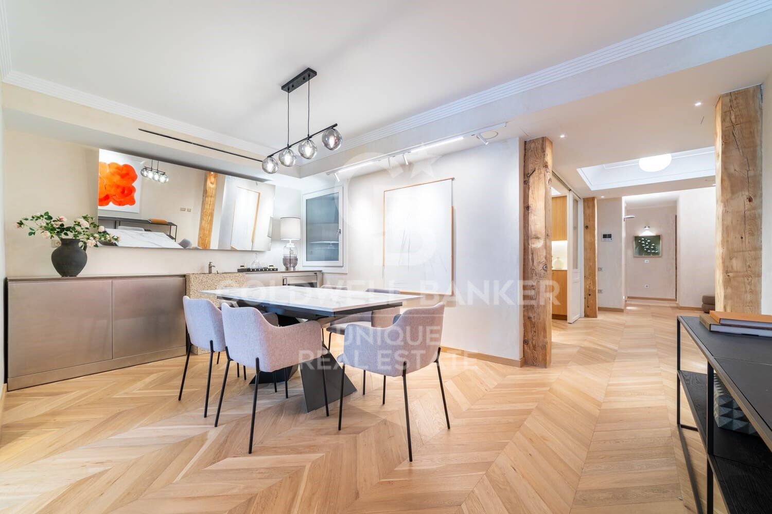 Appartement extérieur rénové à Recoletos, Madrid.