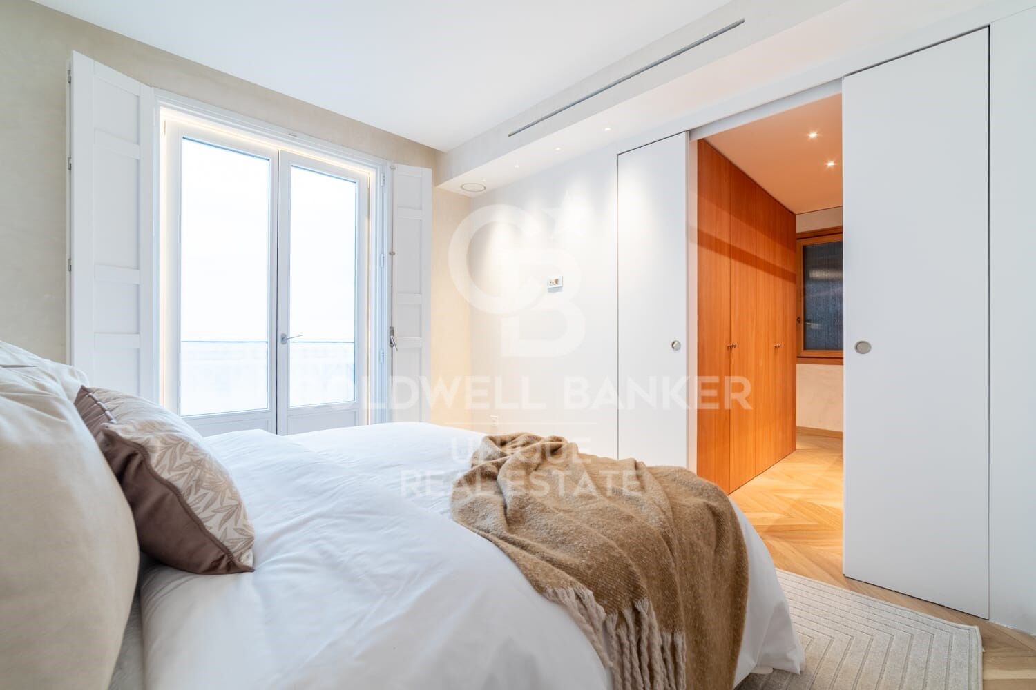 Appartement extérieur rénové à Recoletos, Madrid.