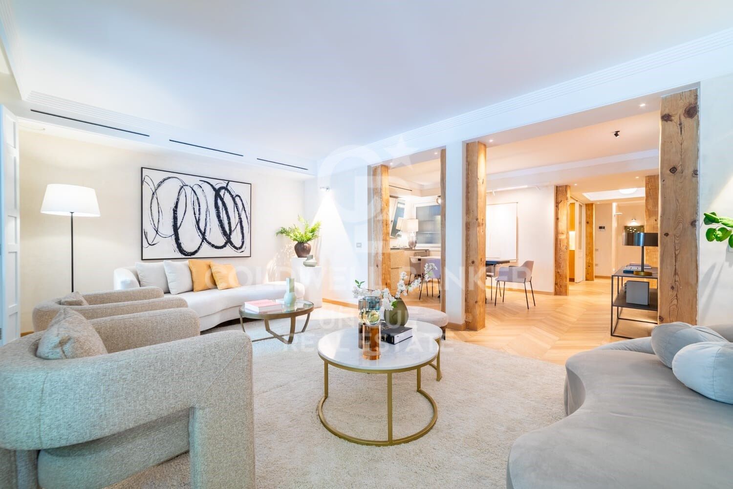 Renovierte Außenwohnung in Recoletos, Madrid.