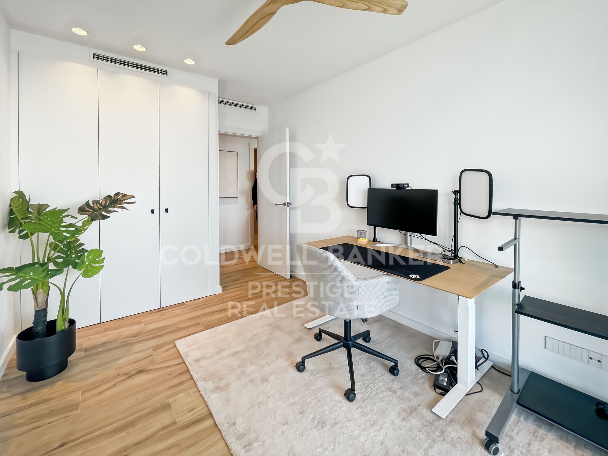 Illa del Mar - 15th Floor - Southwest Orientation
