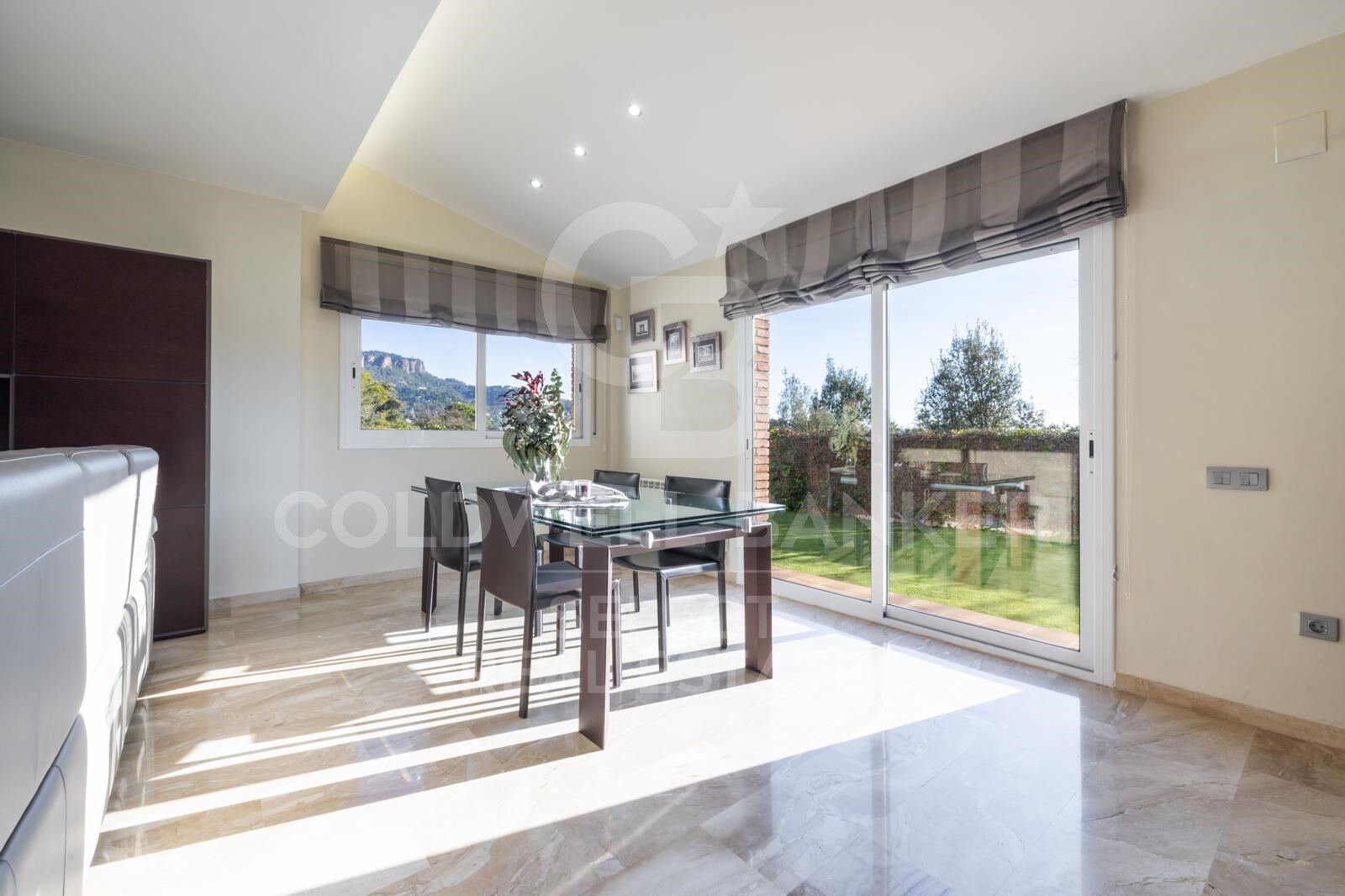 Chalet 4 Bedrooms Sale Matadepera