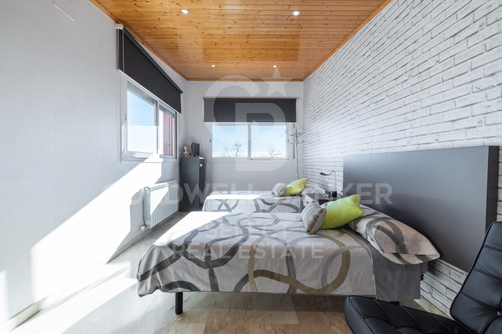 Chalet 4 Bedrooms Sale Matadepera