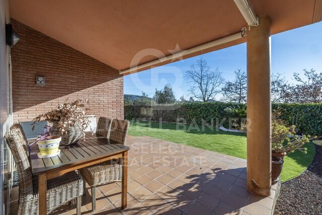 Chalet 4 Bedrooms Sale Matadepera